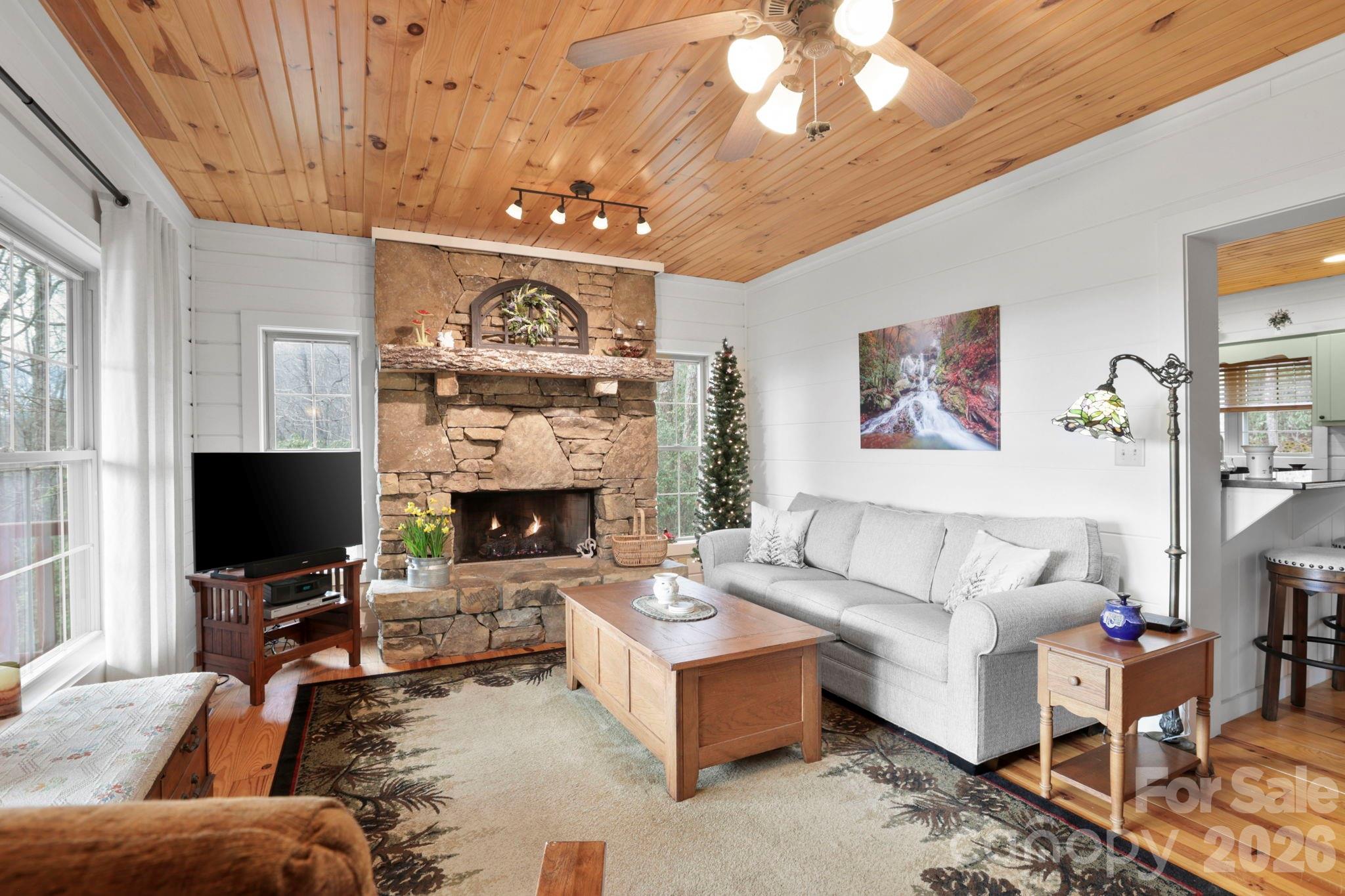 78 Longview Ridge Road — Lake Toxaway