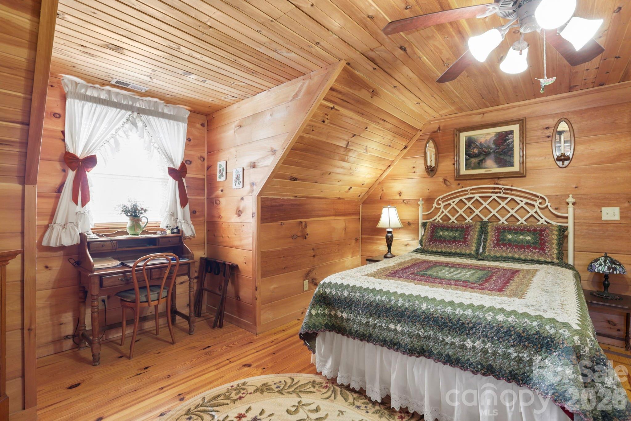 78 Longview Ridge Road — Lake Toxaway