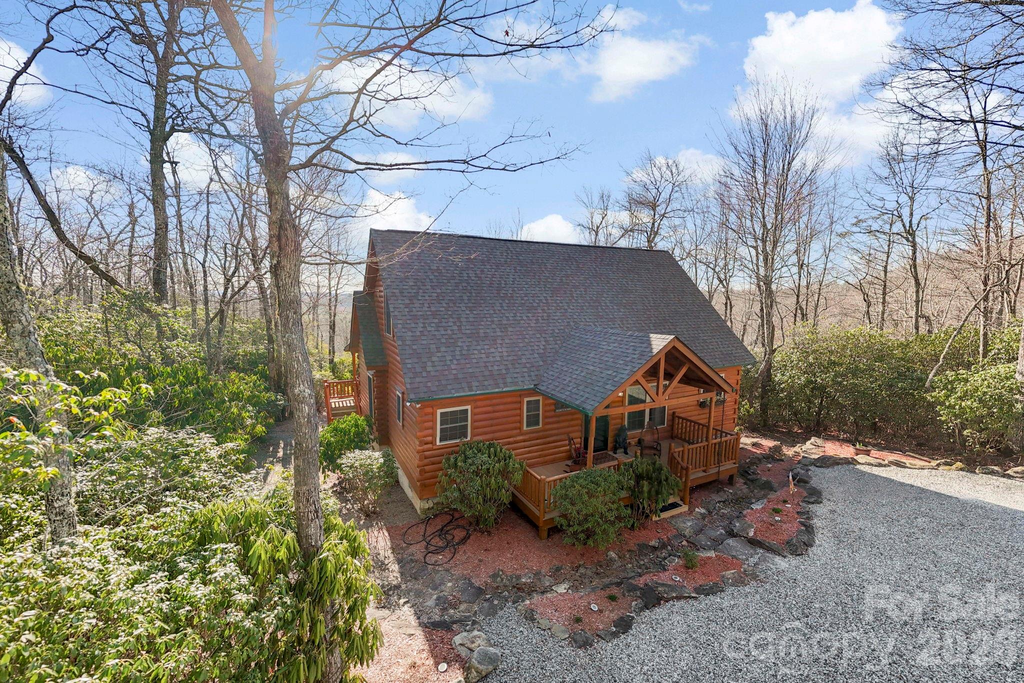78 Longview Ridge Road — Lake Toxaway