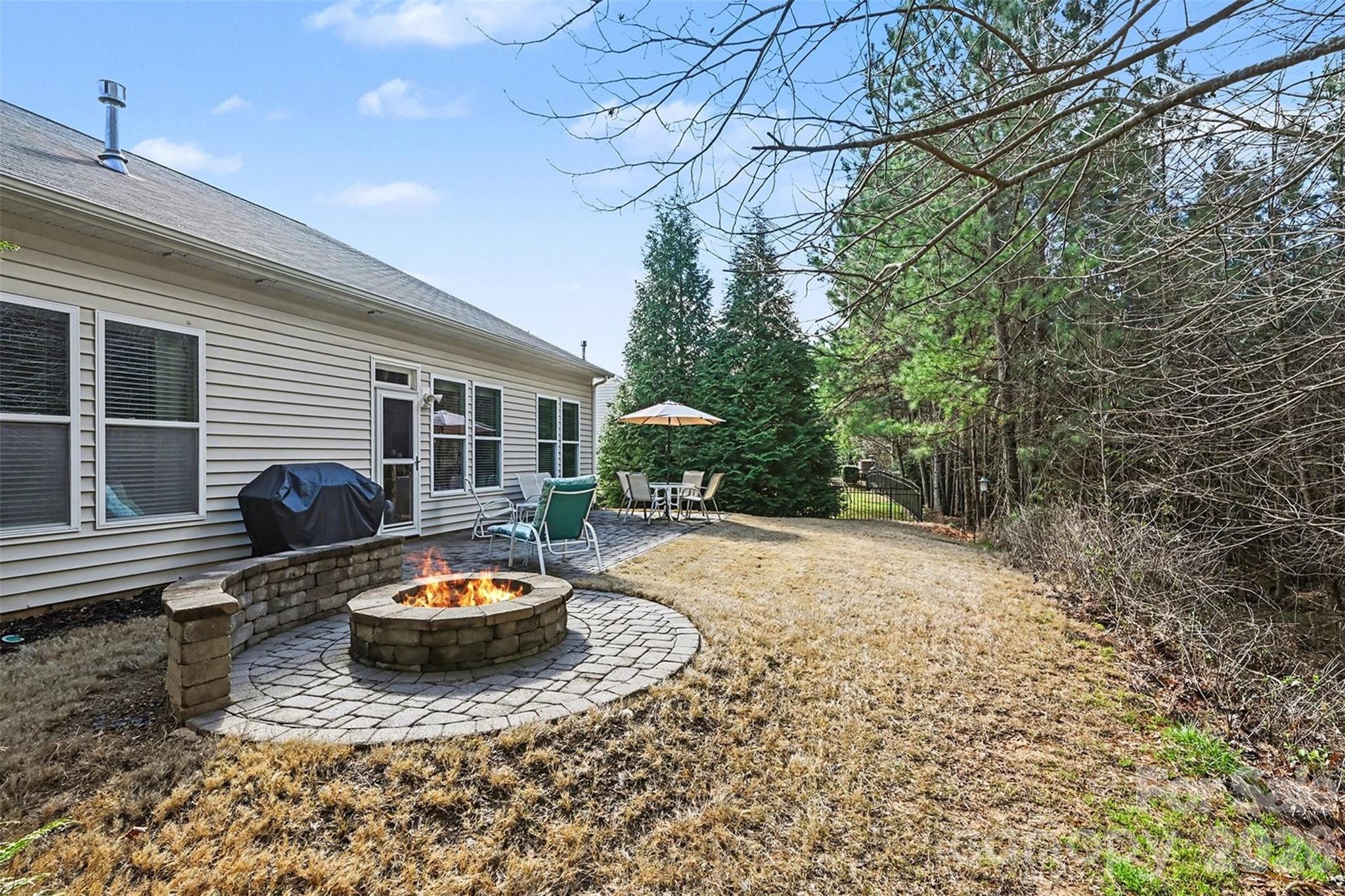 3059 Cricket Lane — Lancaster