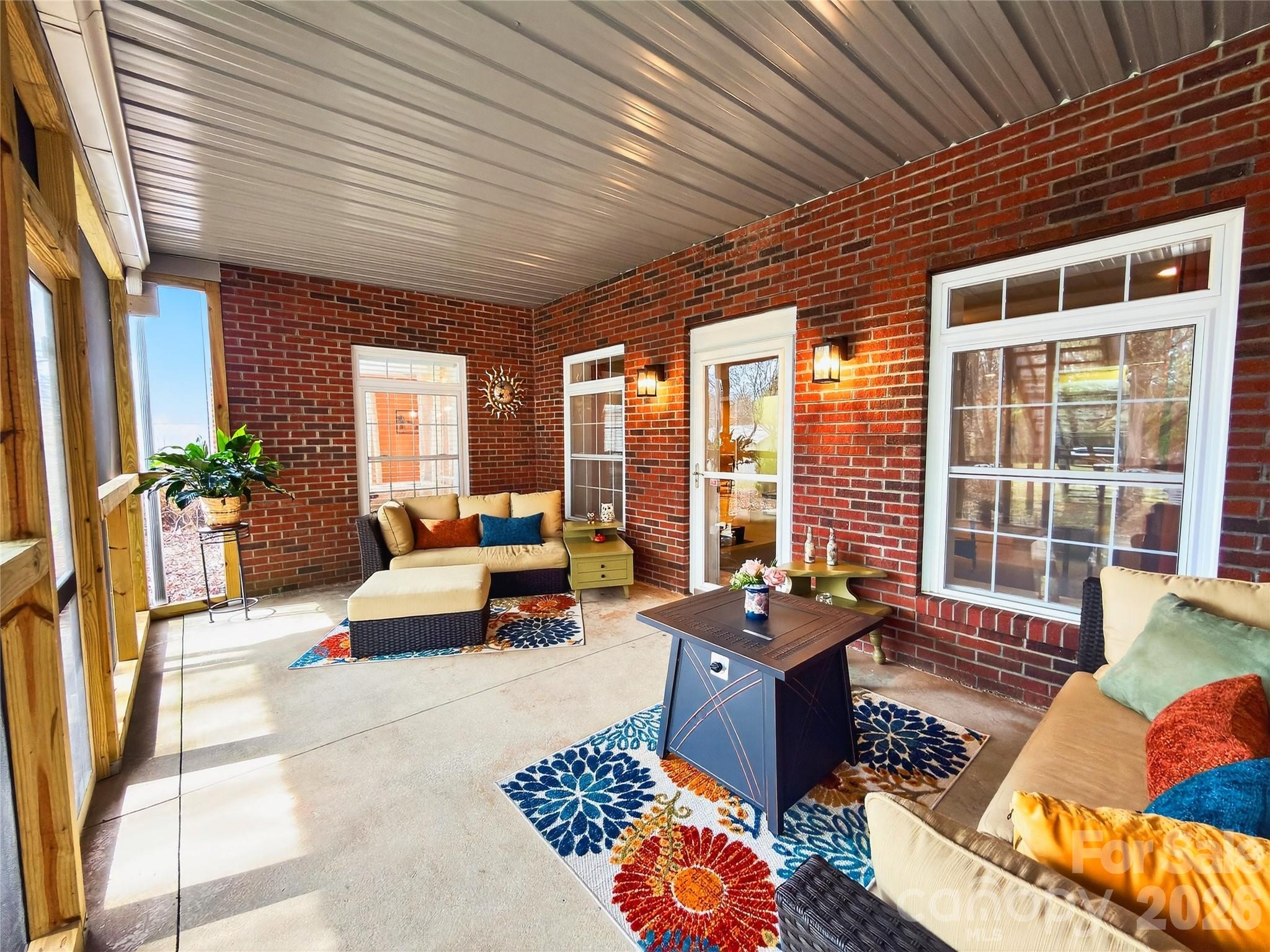 3275 Hanging Rock Road — Spruce Pine