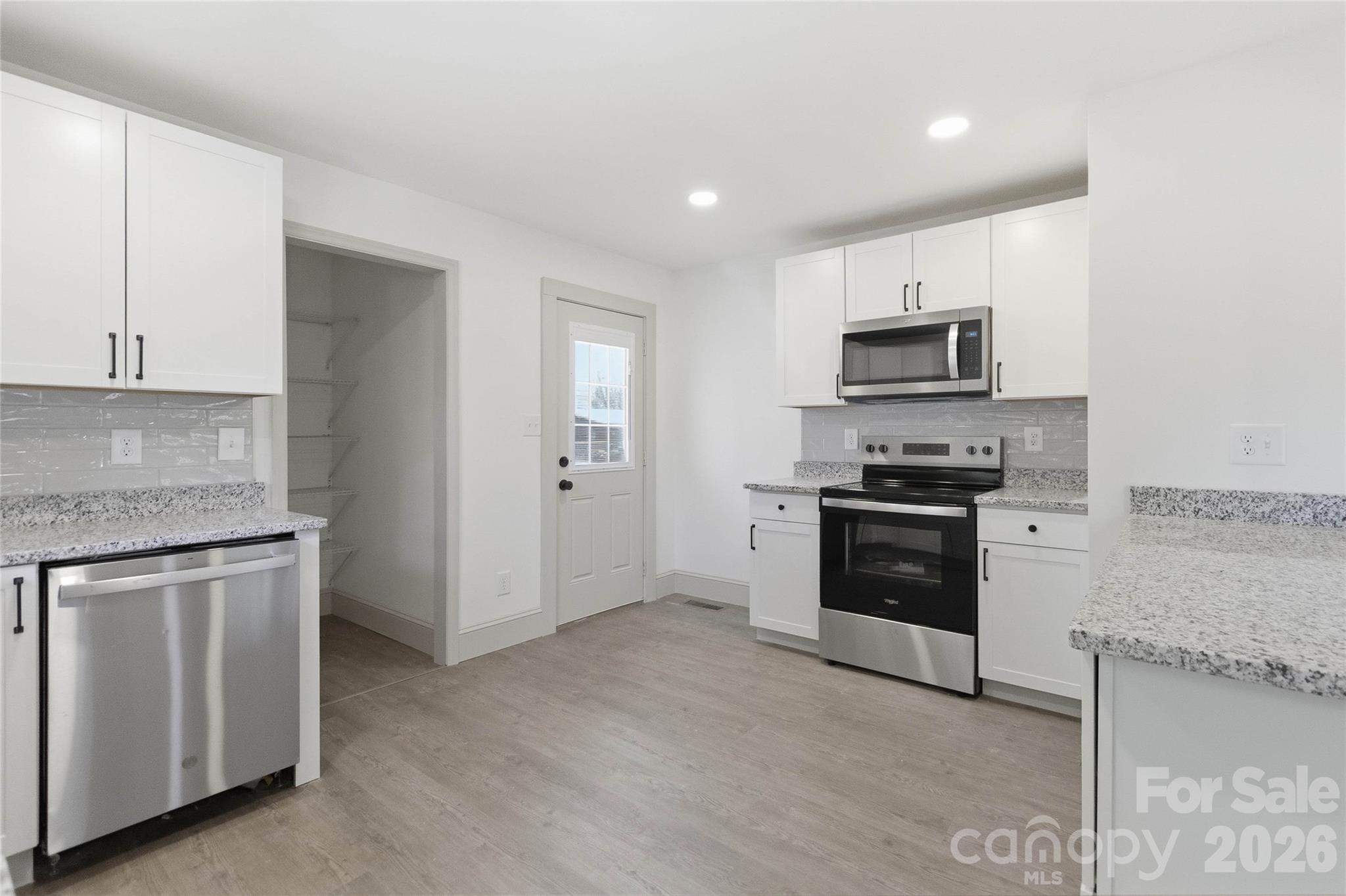 3609 Eastway Drive — Charlotte