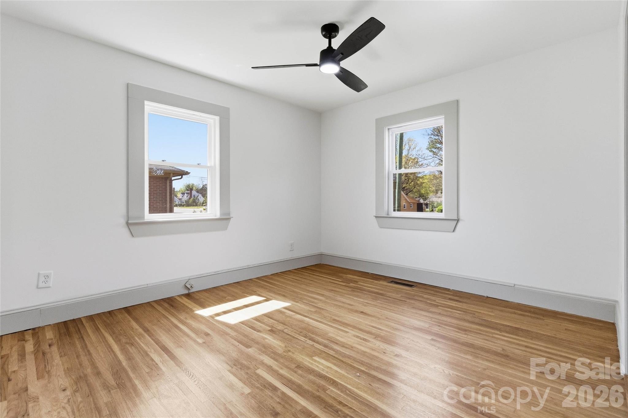 3609 Eastway Drive — Charlotte