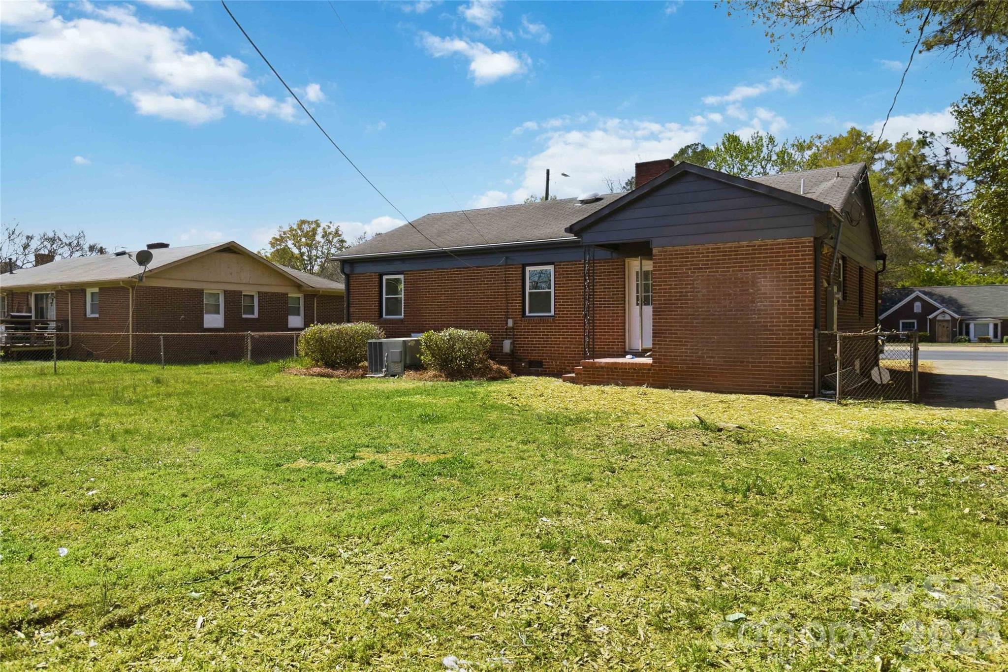 3609 Eastway Drive — Charlotte