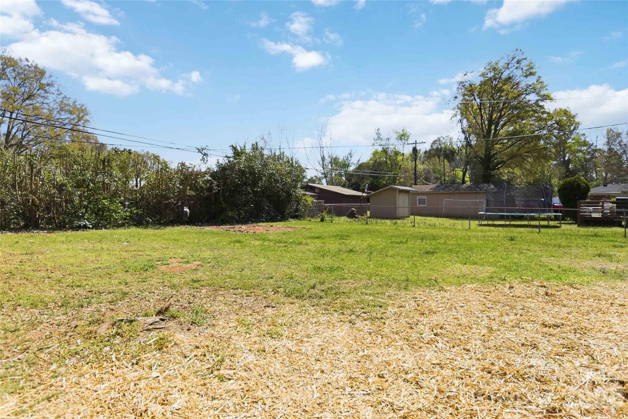 3609 Eastway Drive — Charlotte