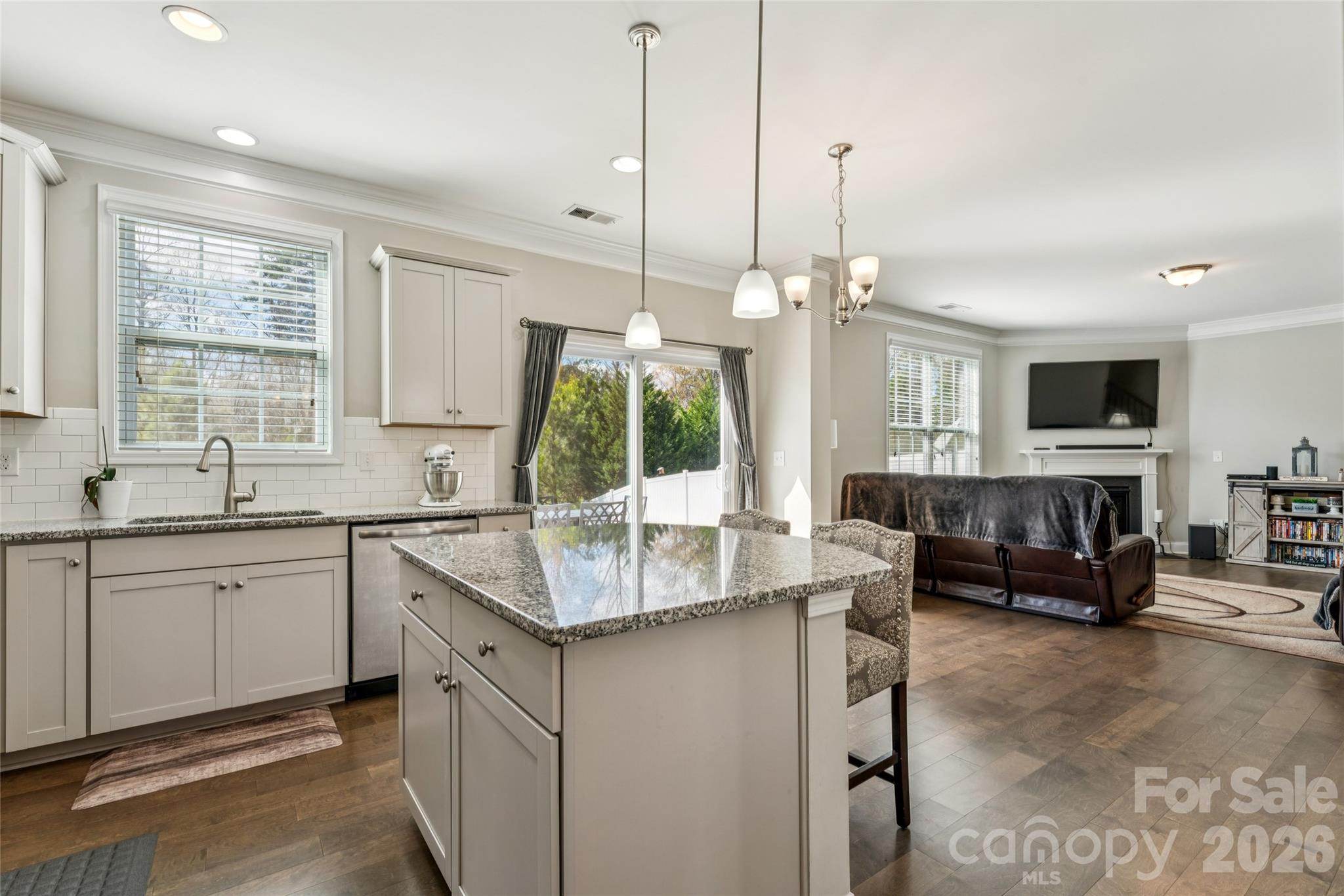 3896 Lake Breeze Drive — Sherrills Ford