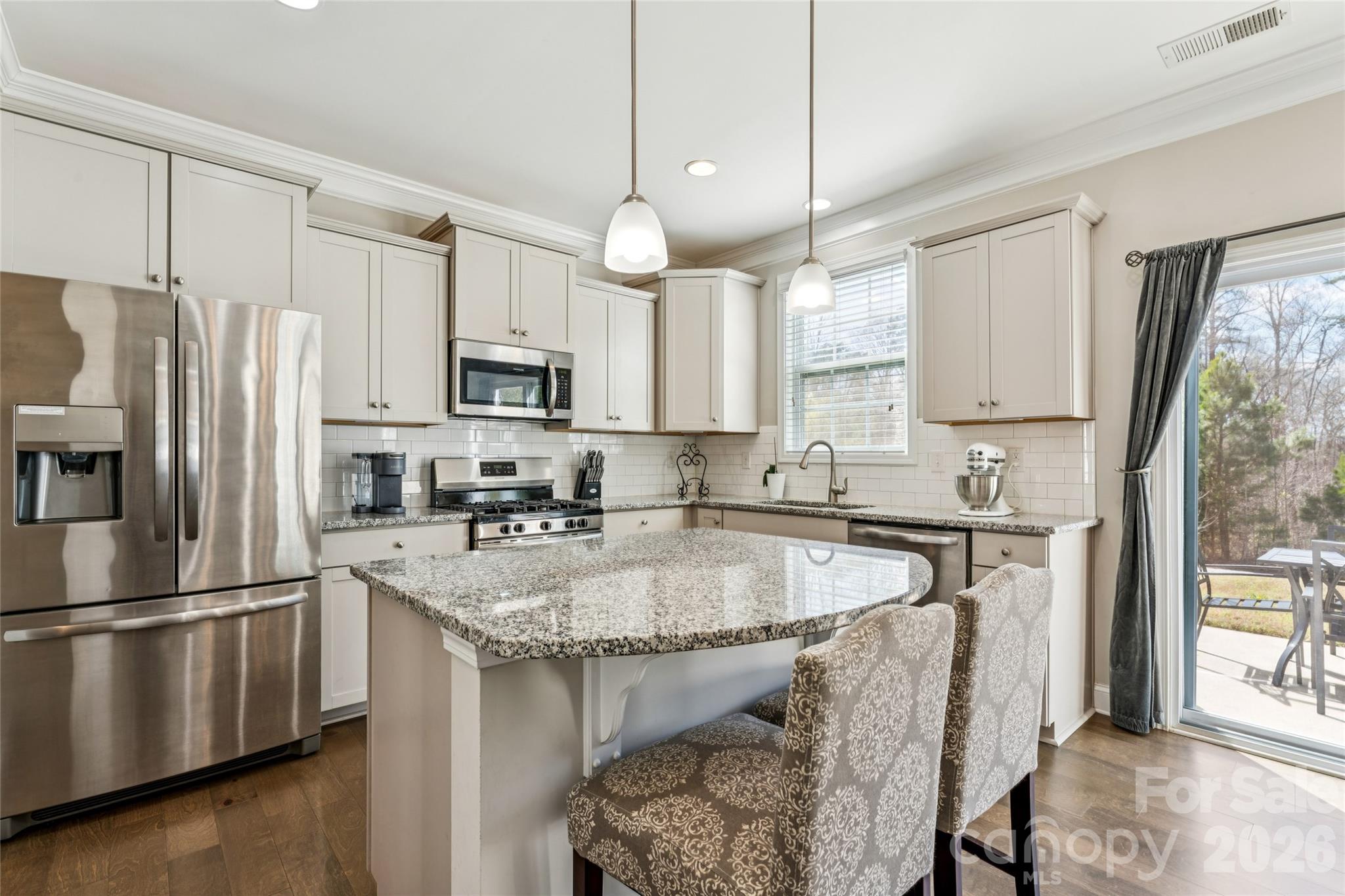 3896 Lake Breeze Drive — Sherrills Ford