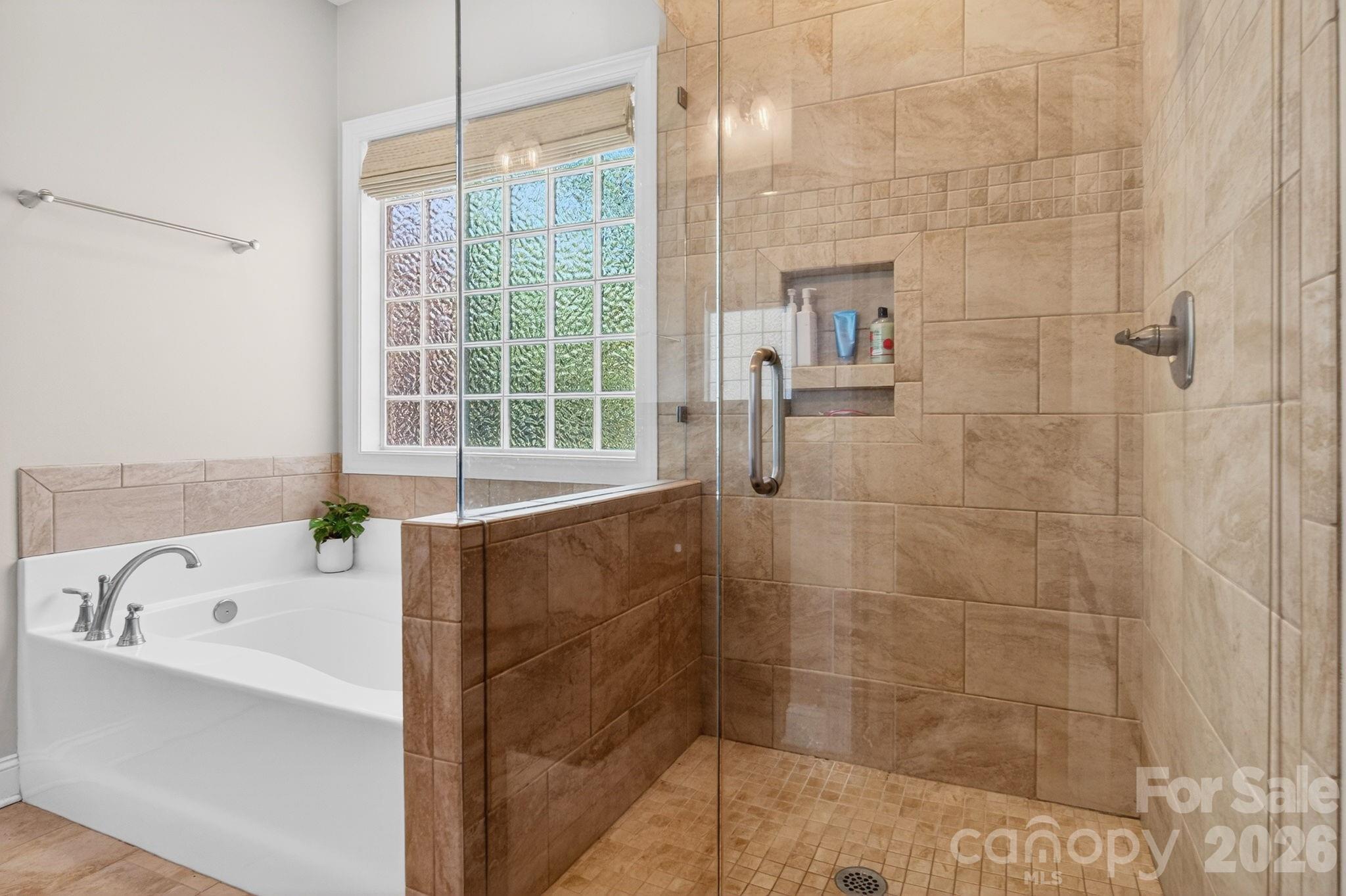 6444 Winding Creek Lane — Denver