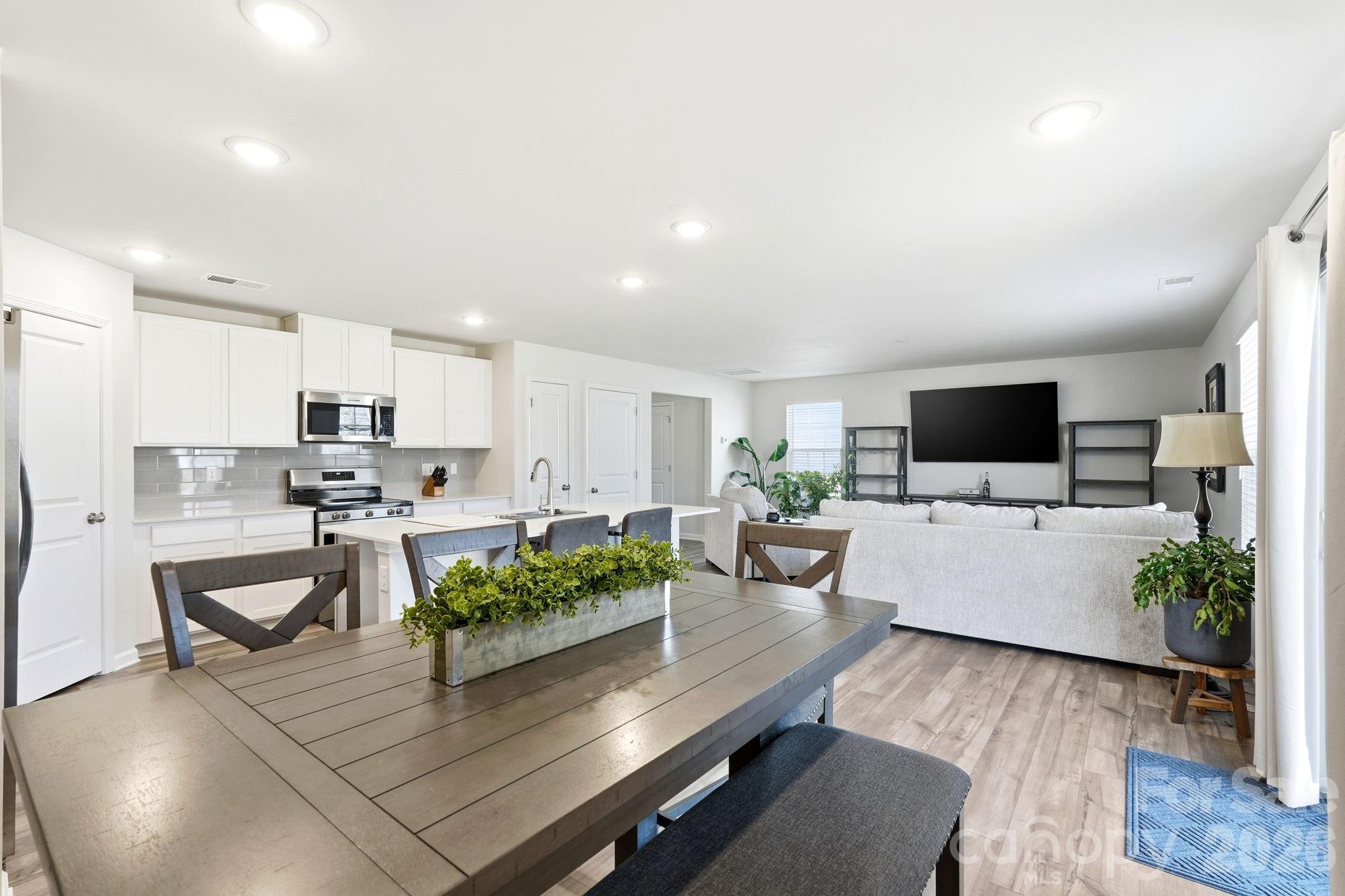 2949 Legacy Ridge Lane — Catawba
