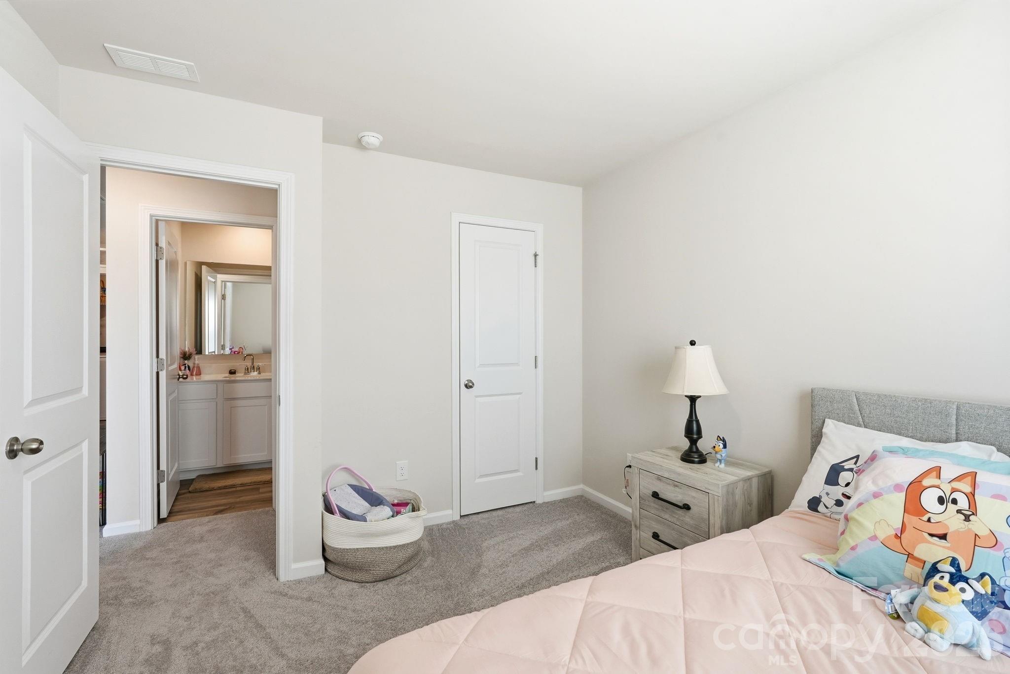 2949 Legacy Ridge Lane — Catawba