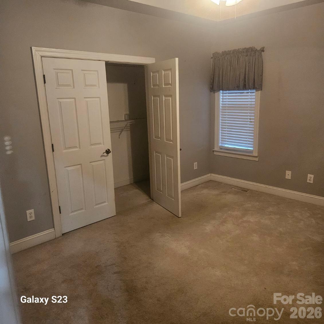 2119 Lakeview Lane — Charlotte