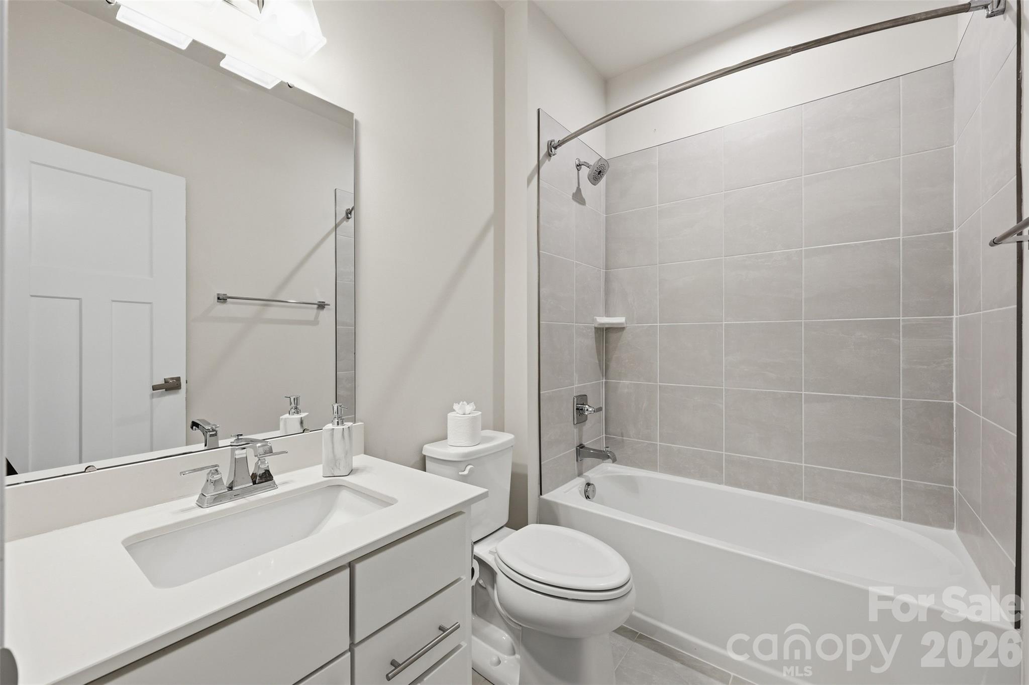 6334 Cambridge Drive — Harrisburg