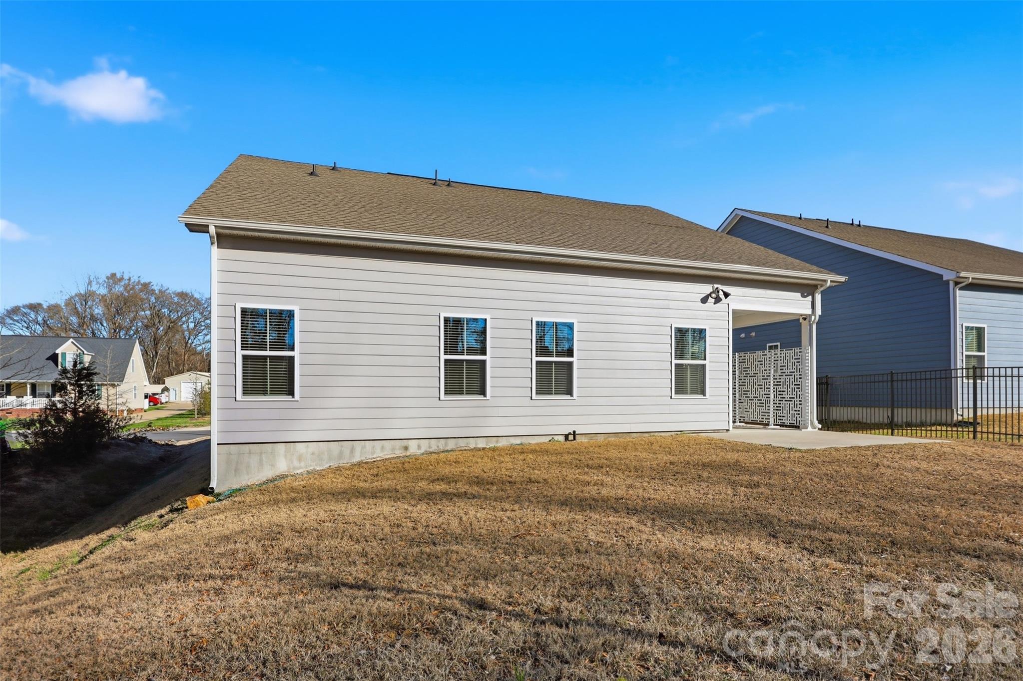 6334 Cambridge Drive — Harrisburg