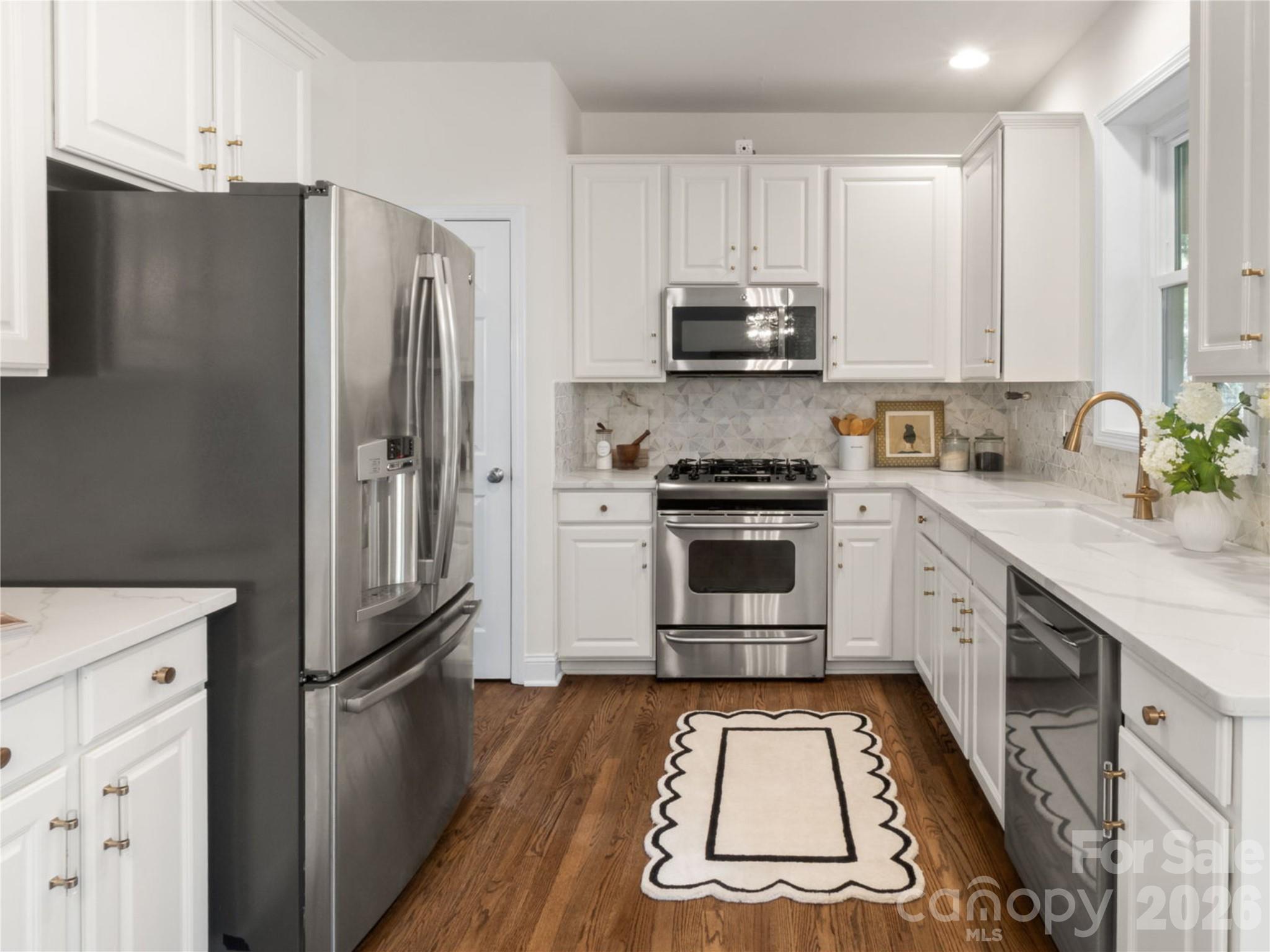 2020 Sablewood Drive — Charlotte