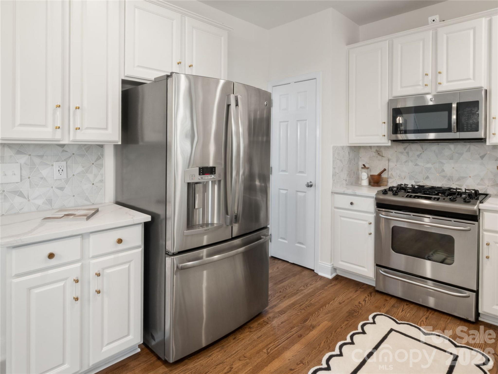 2020 Sablewood Drive — Charlotte