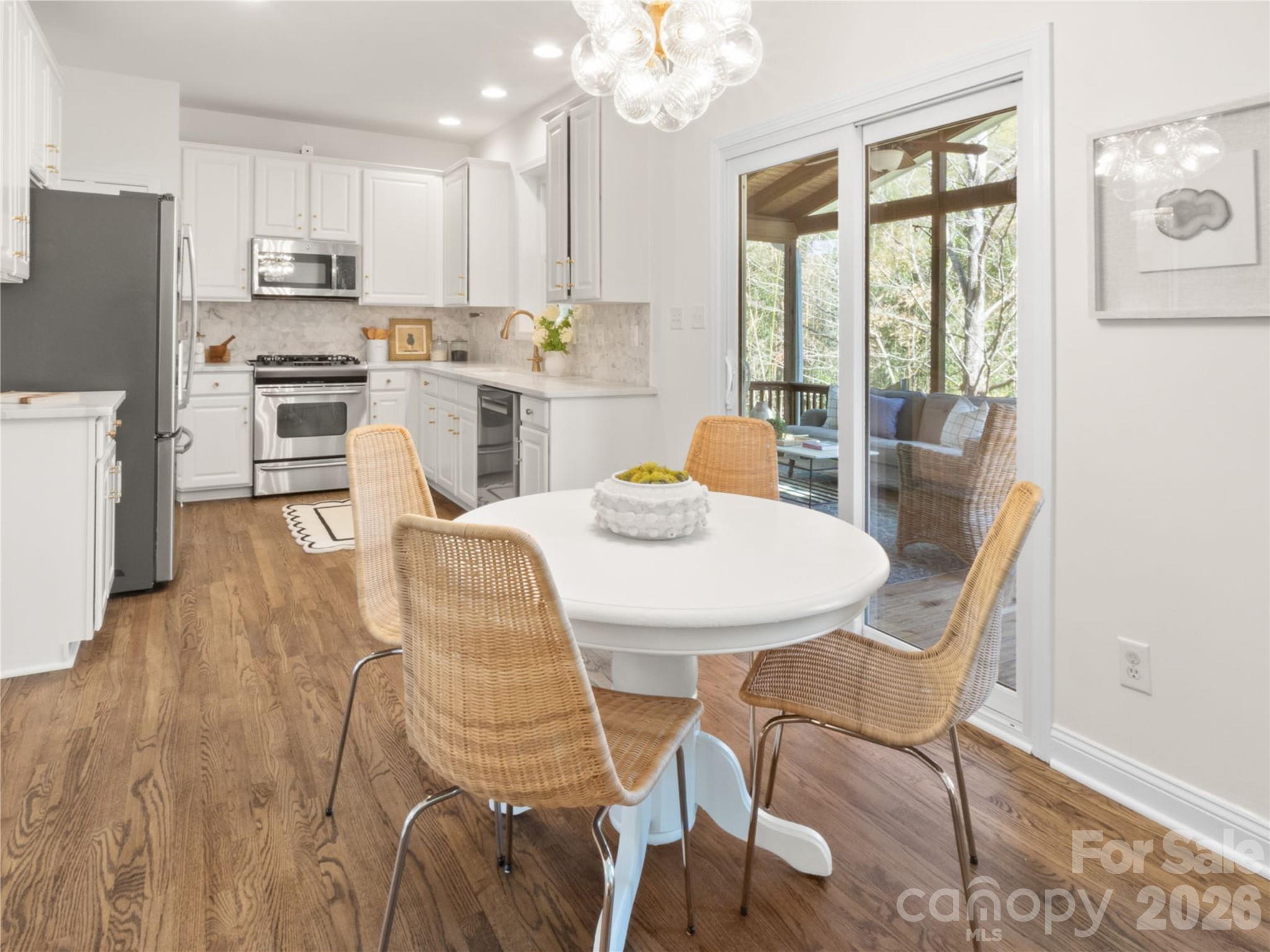 2020 Sablewood Drive — Charlotte