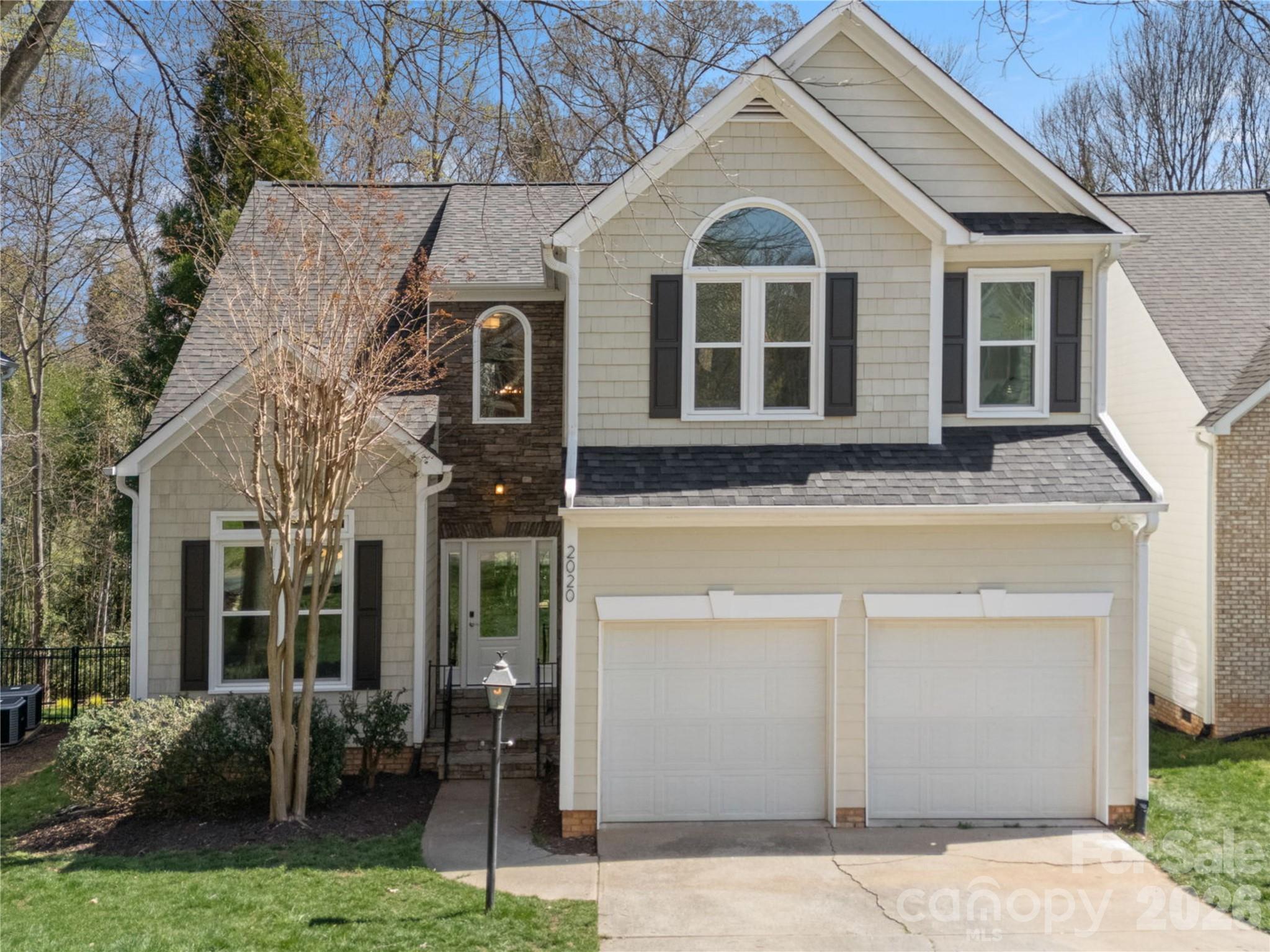 2020 Sablewood Drive — Charlotte