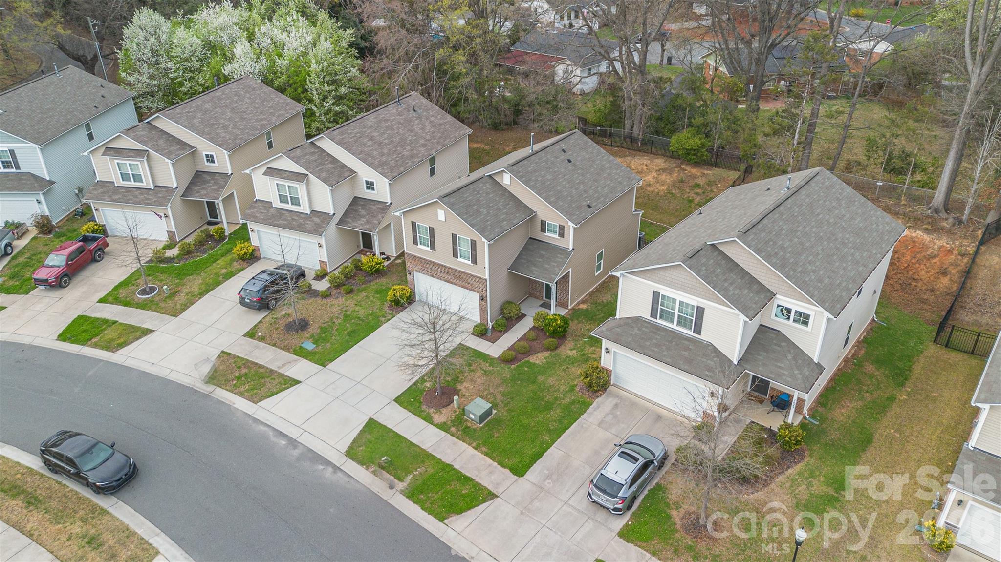 7019 Thornrose Drive — Charlotte