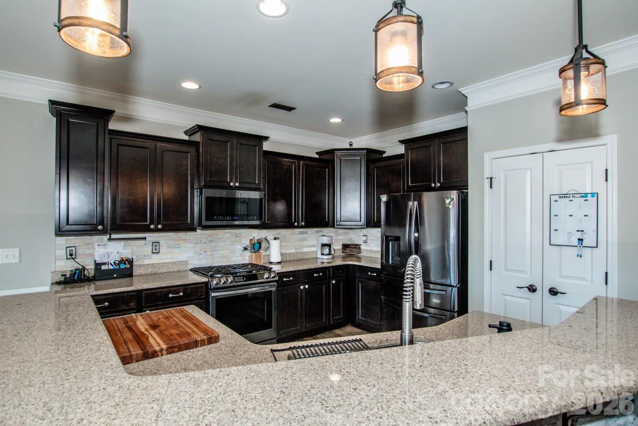 2416 Chinkapin Court — Gastonia