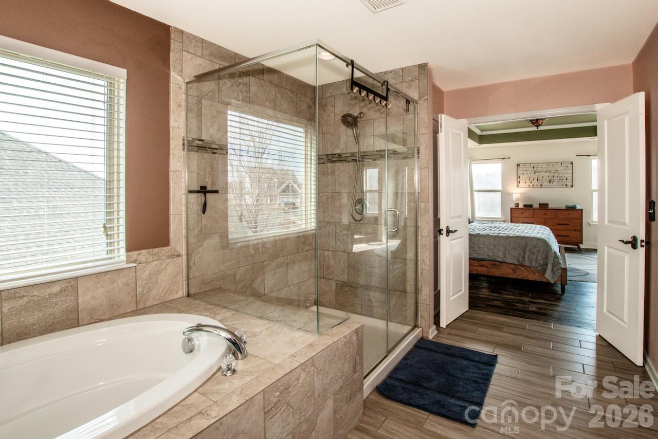 2416 Chinkapin Court — Gastonia