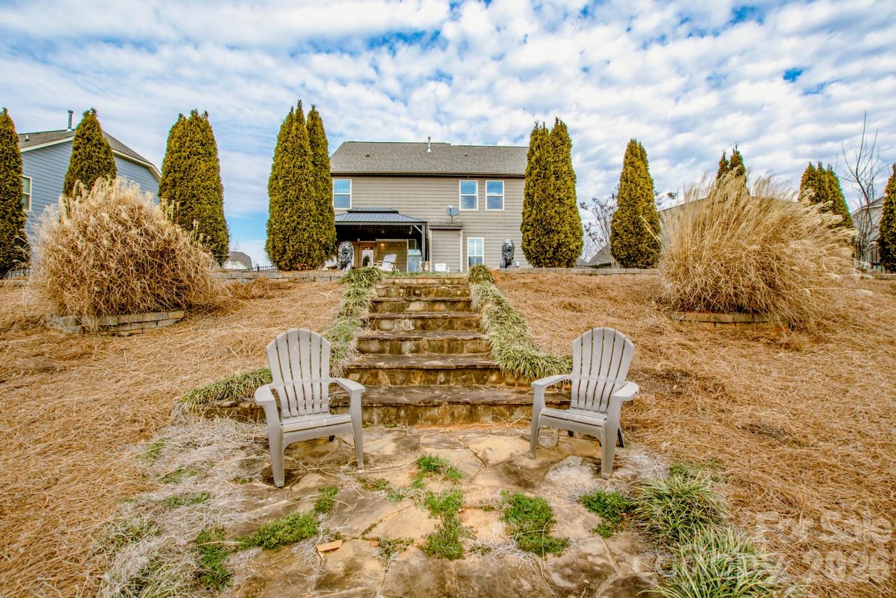 2416 Chinkapin Court — Gastonia