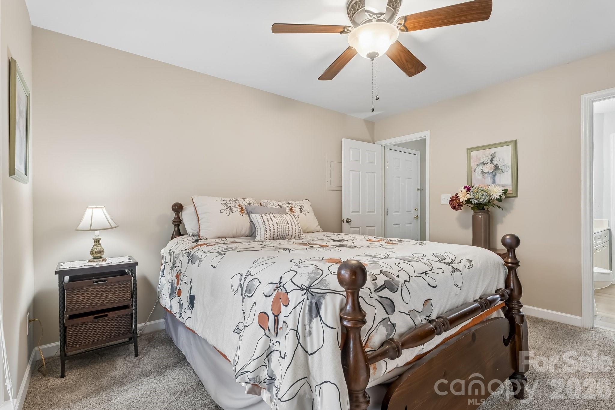 7844 Village Harbor Drive — Cornelius