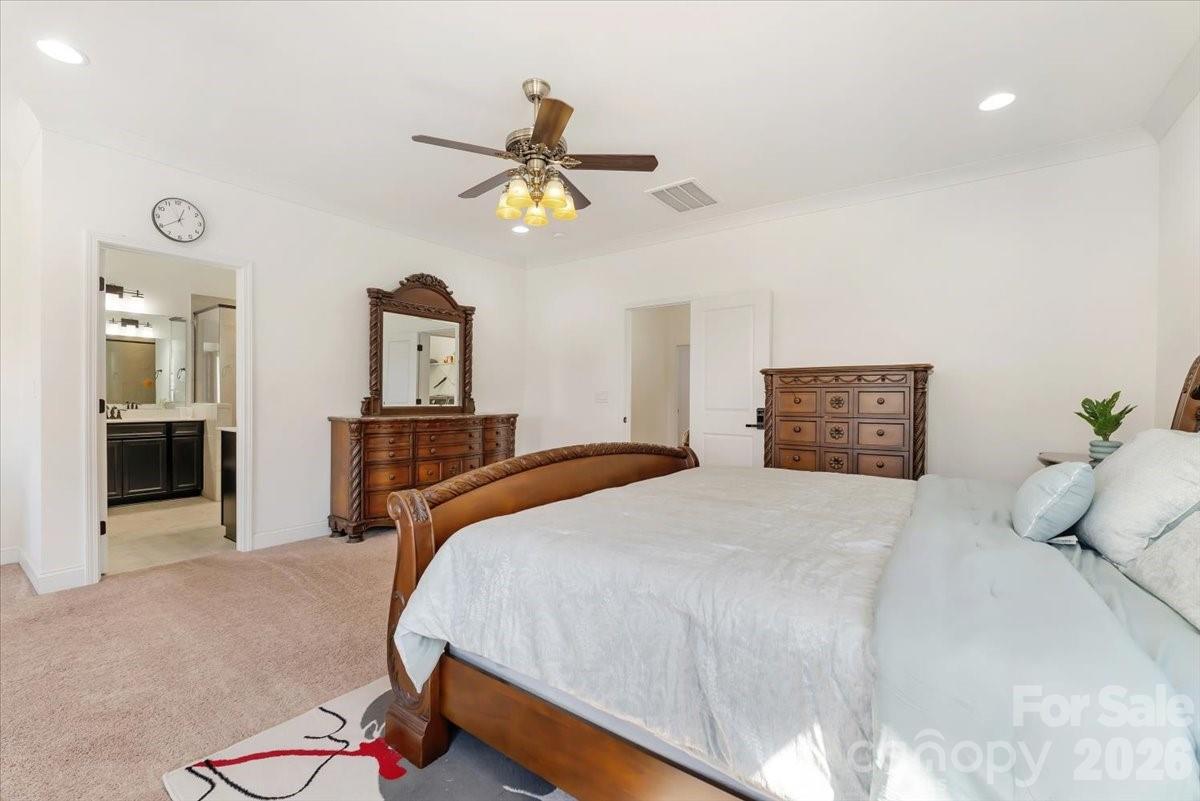 10032 Trailhead Way NW — Huntersville