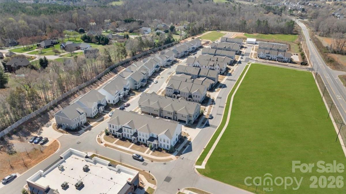 10032 Trailhead Way NW — Huntersville