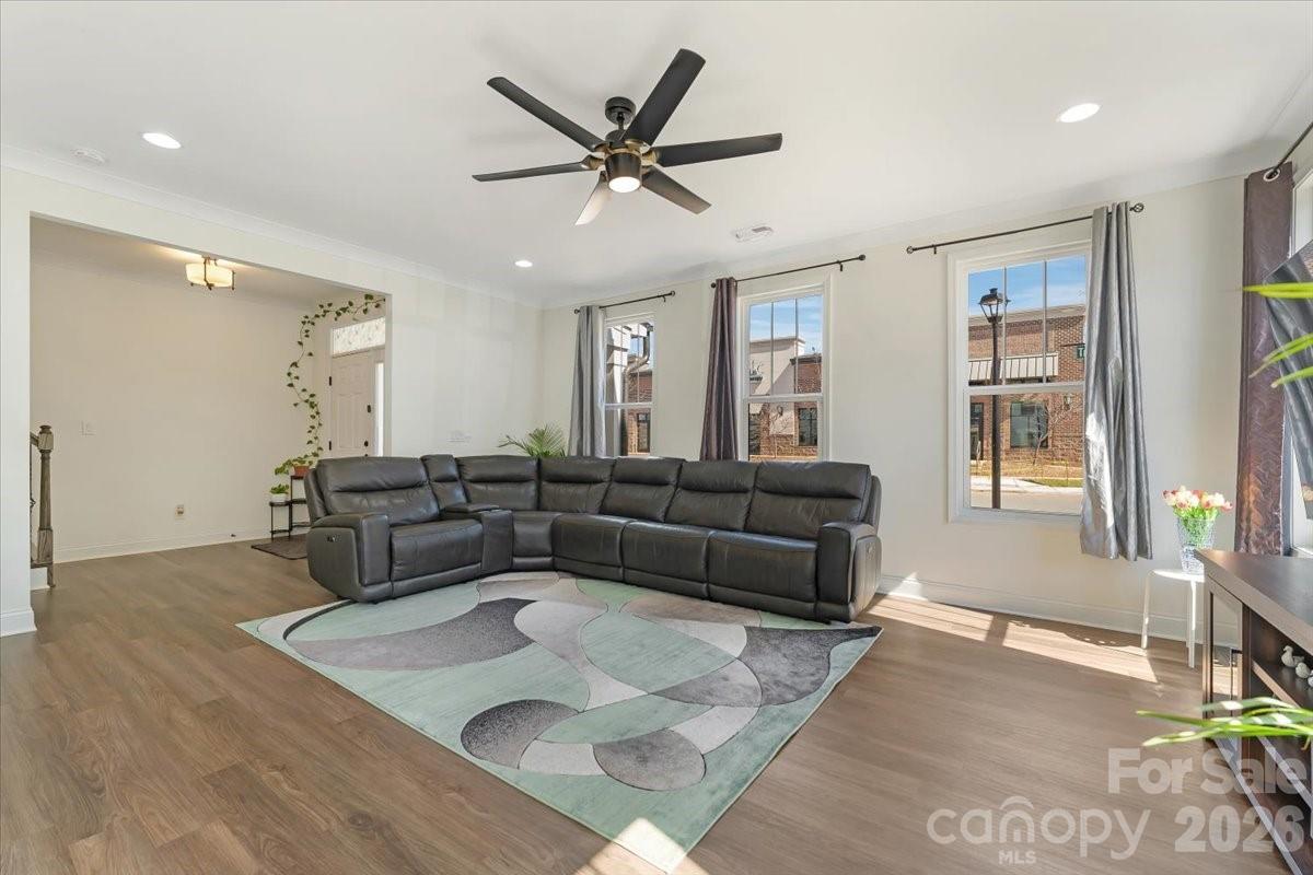 10032 Trailhead Way NW — Huntersville