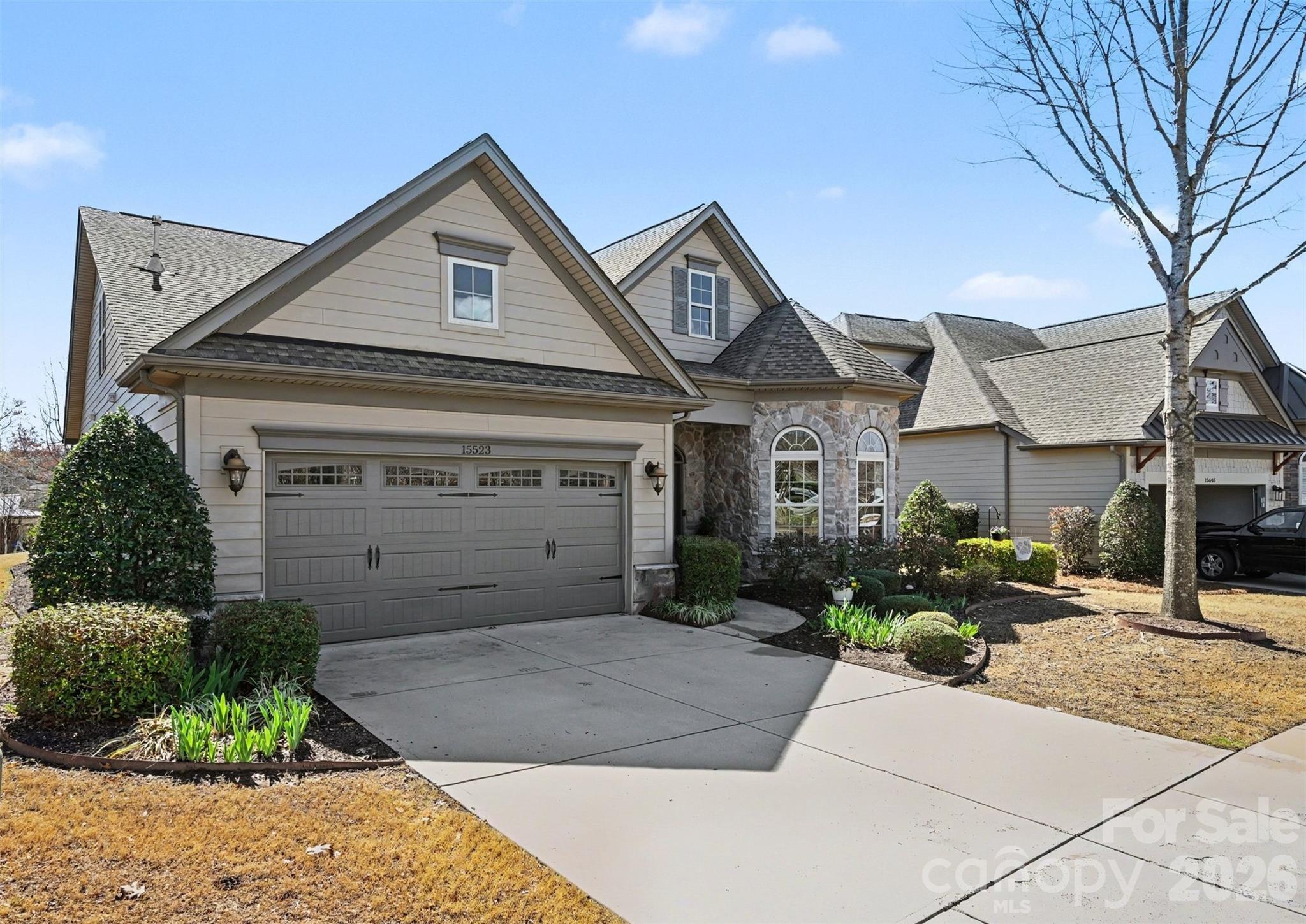 15523 Lake Ridge Road — Charlotte