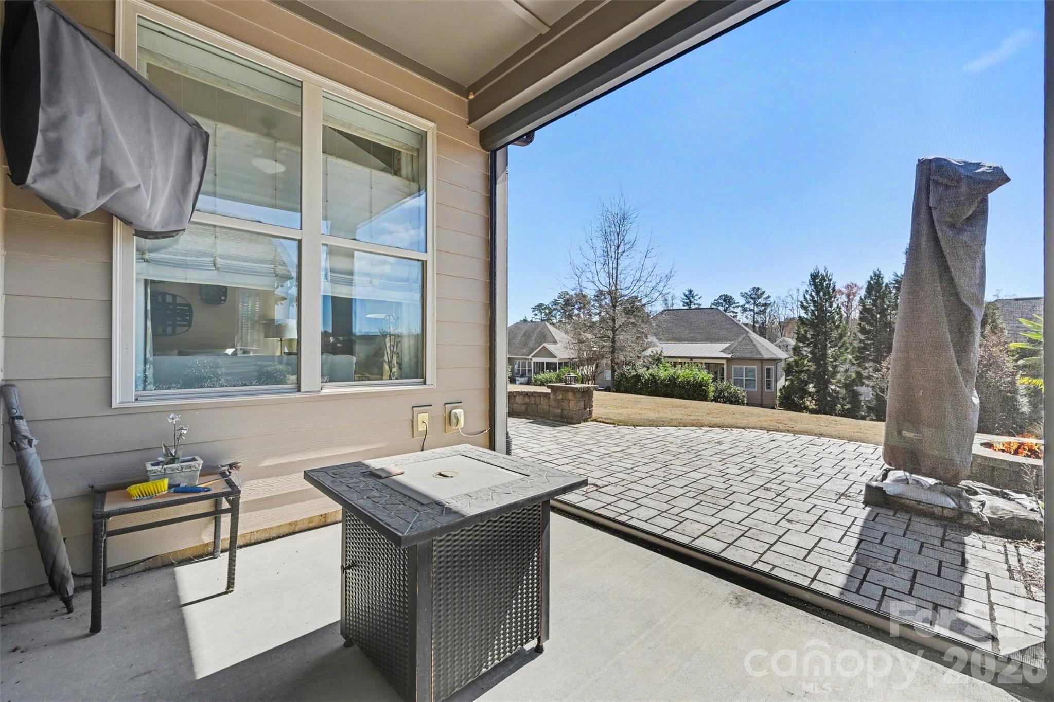 15523 Lake Ridge Road — Charlotte