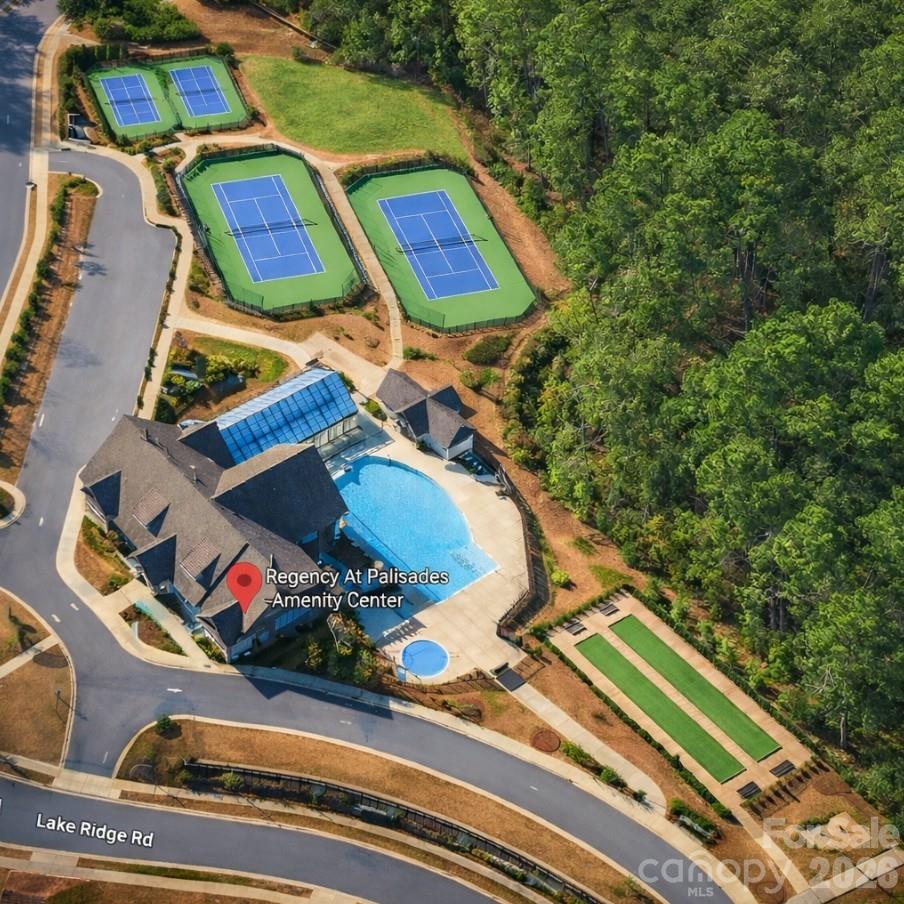 15523 Lake Ridge Road — Charlotte
