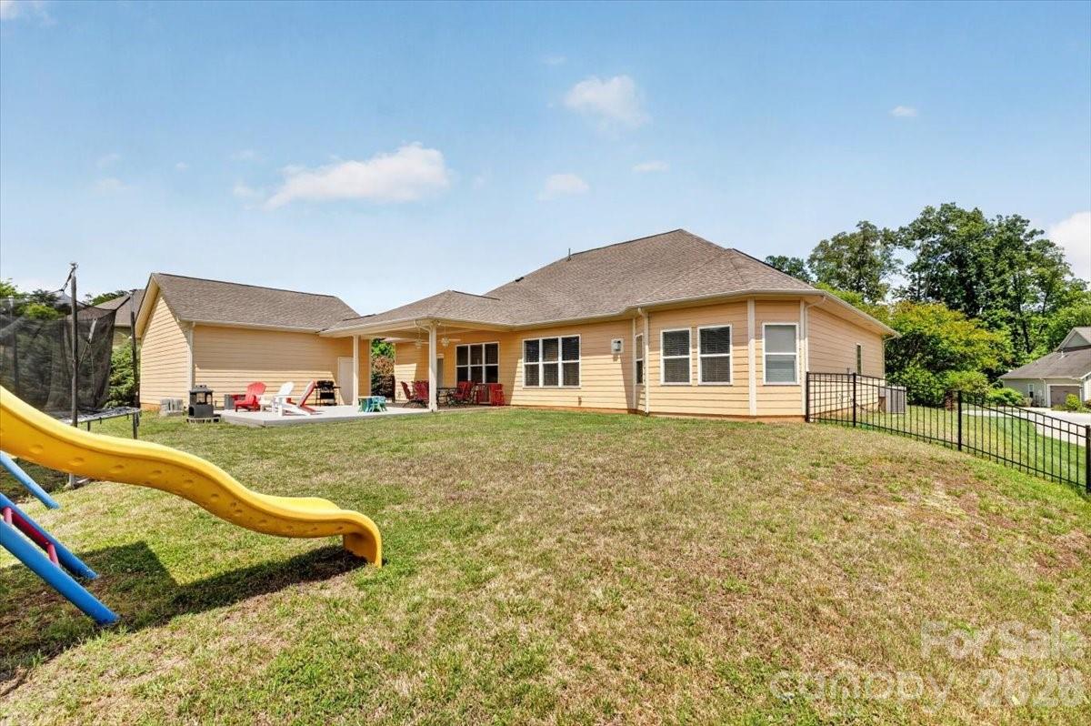 10585 Sweethaven Lane — Harrisburg