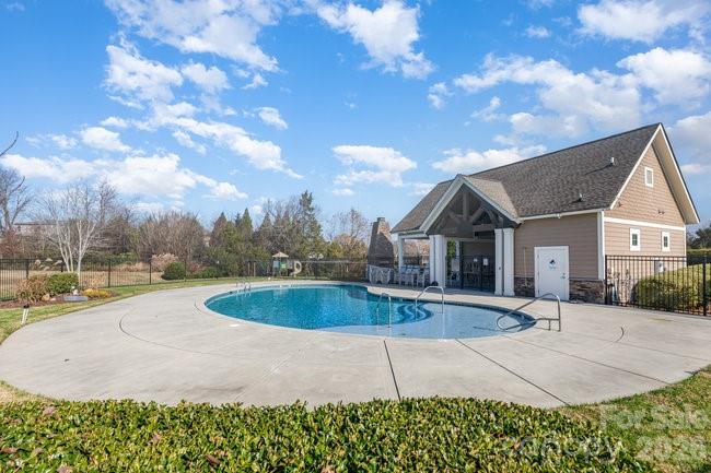 10585 Sweethaven Lane — Harrisburg