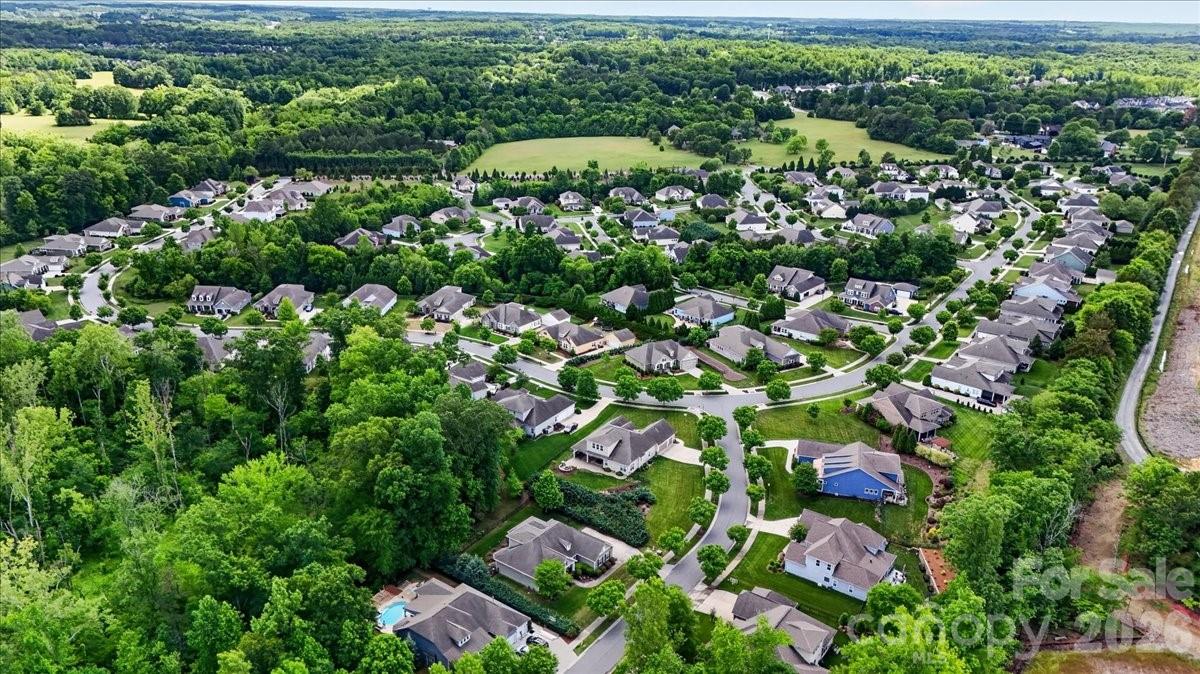 10585 Sweethaven Lane — Harrisburg