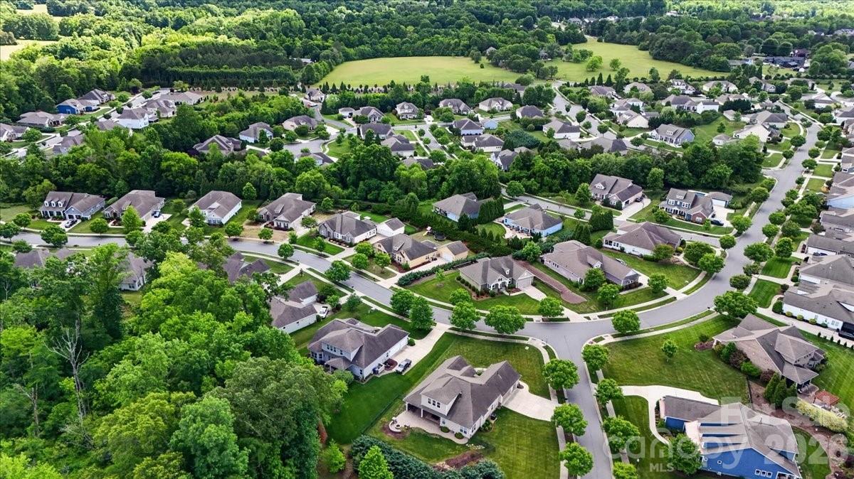 10585 Sweethaven Lane — Harrisburg