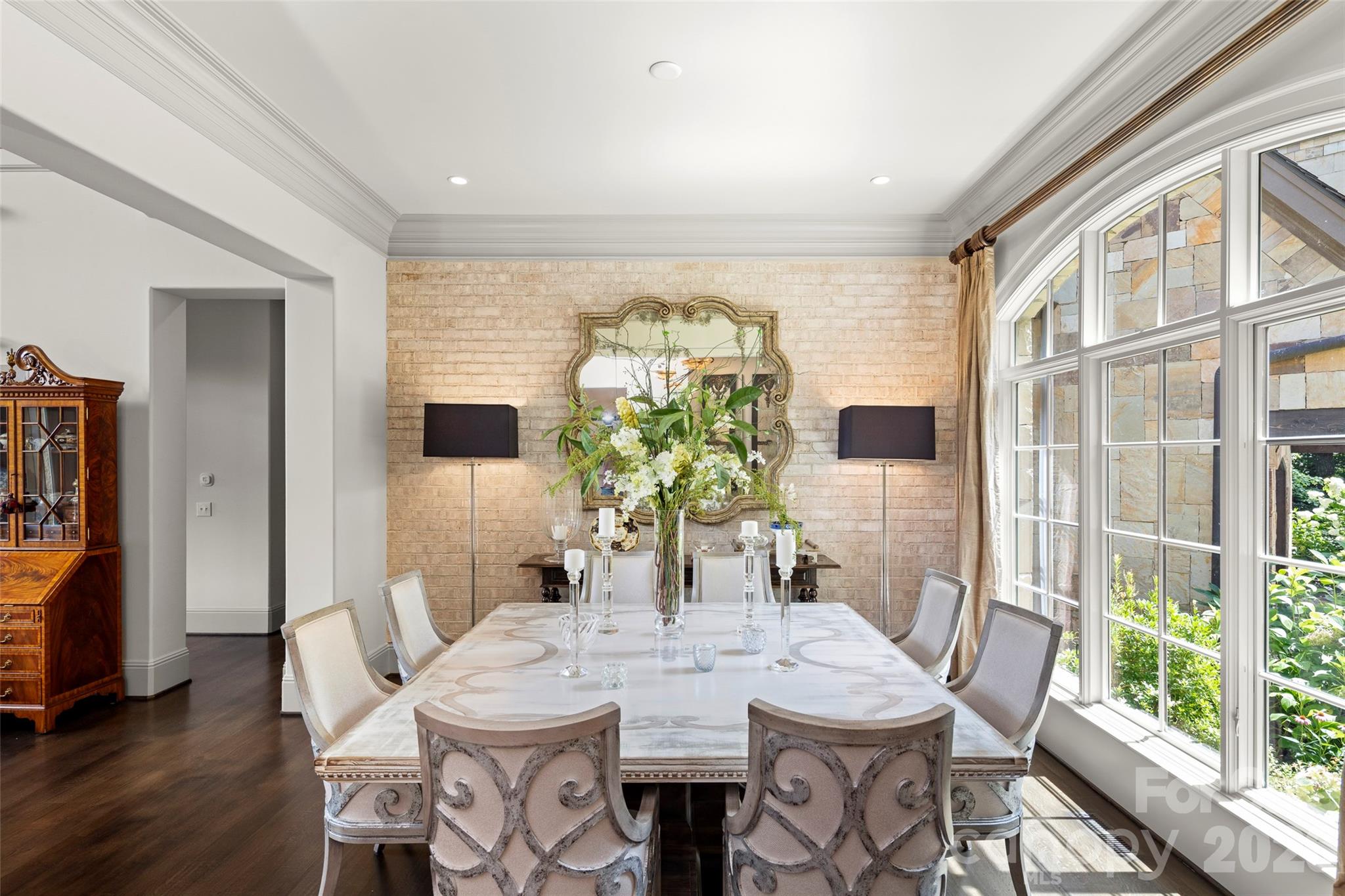 1829 Bella Vista Court — Arden