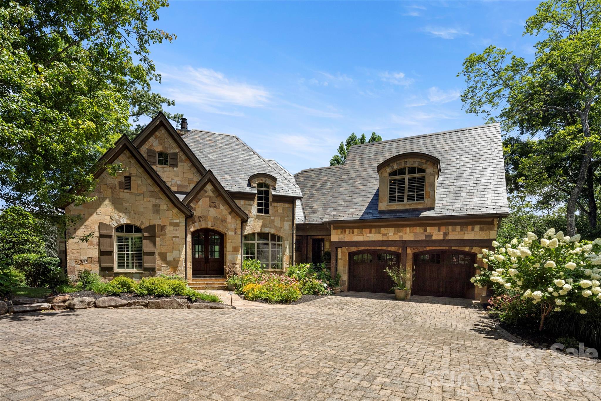 1829 Bella Vista Court — Arden