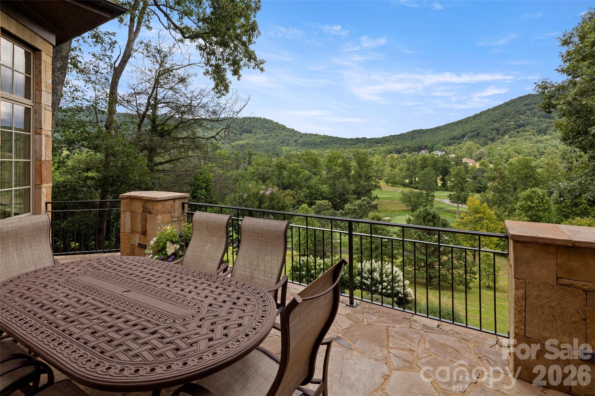 1829 Bella Vista Court — Arden
