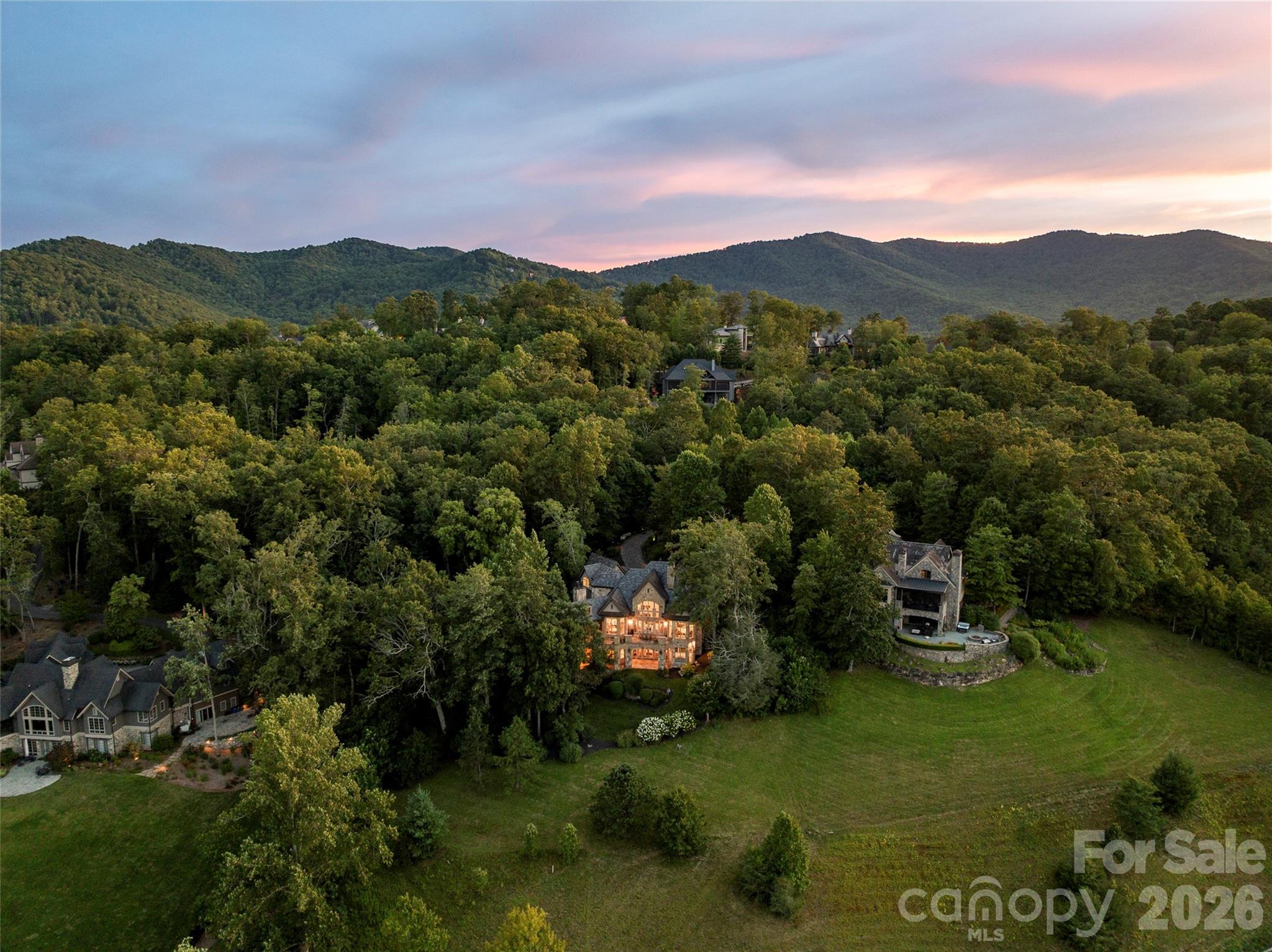 1829 Bella Vista Court — Arden