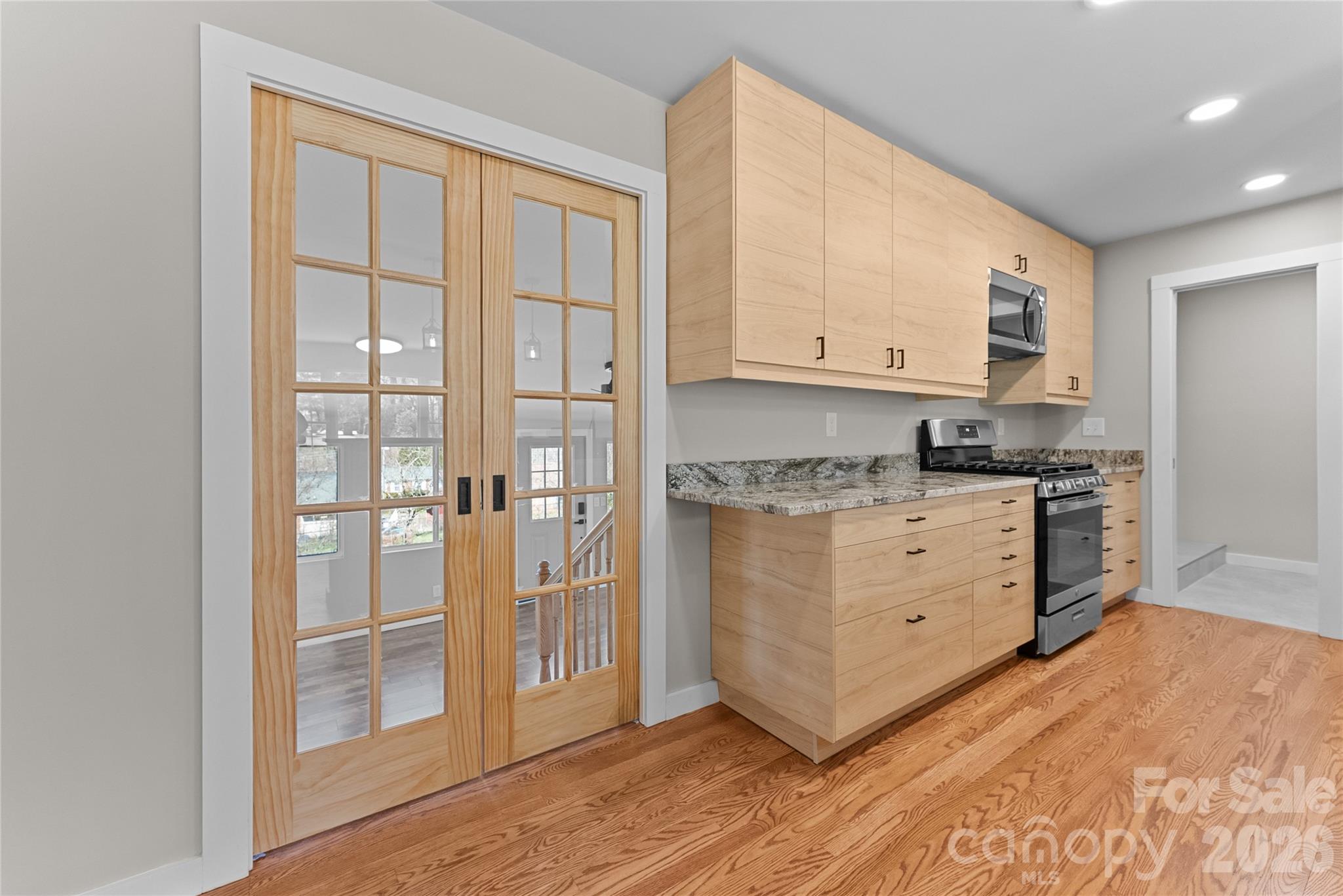 88 Skyview Terrace — Asheville
