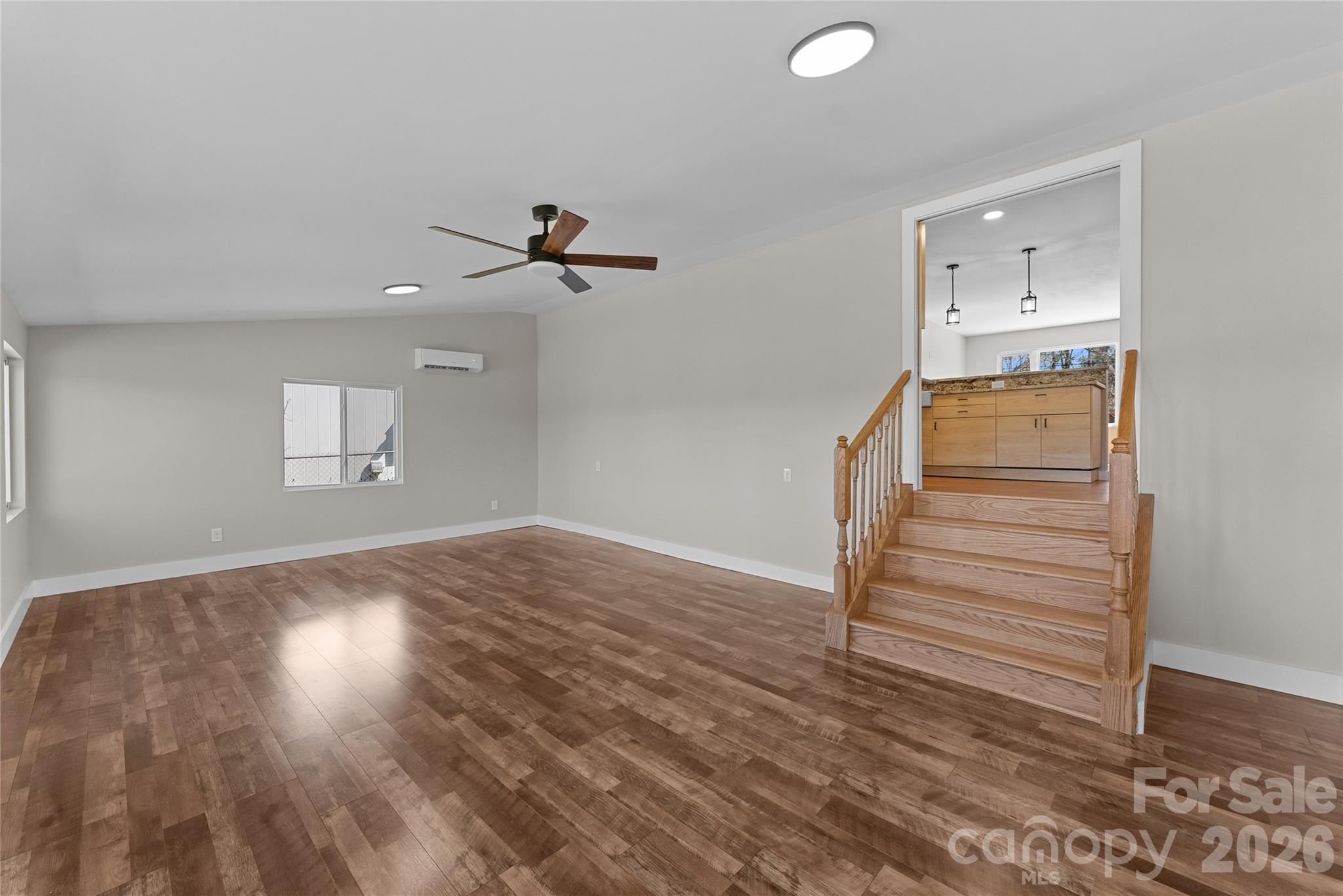 88 Skyview Terrace — Asheville