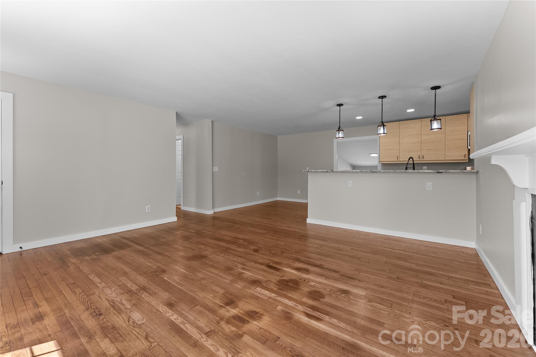 88 Skyview Terrace — Asheville