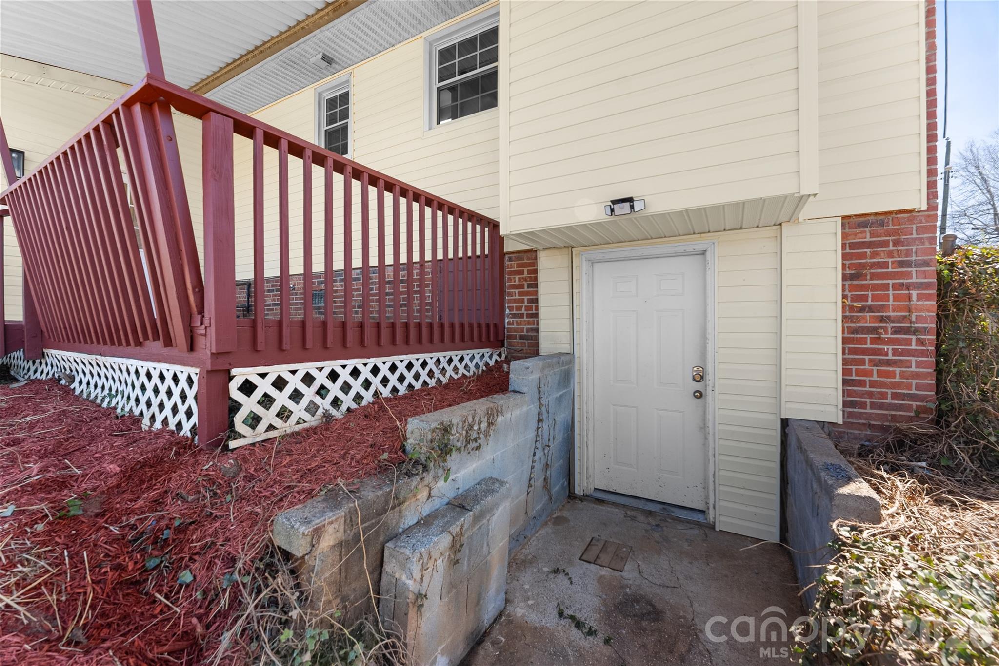 88 Skyview Terrace — Asheville