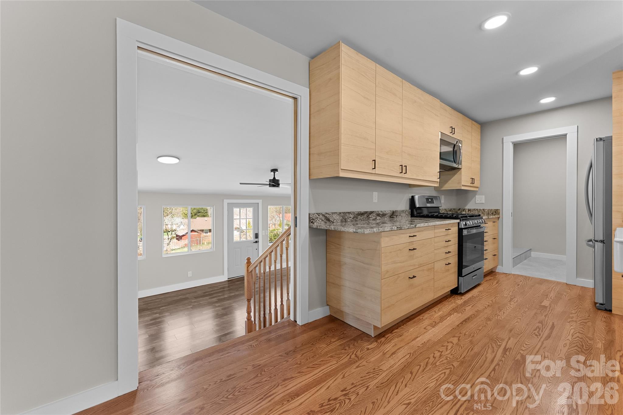 88 Skyview Terrace — Asheville