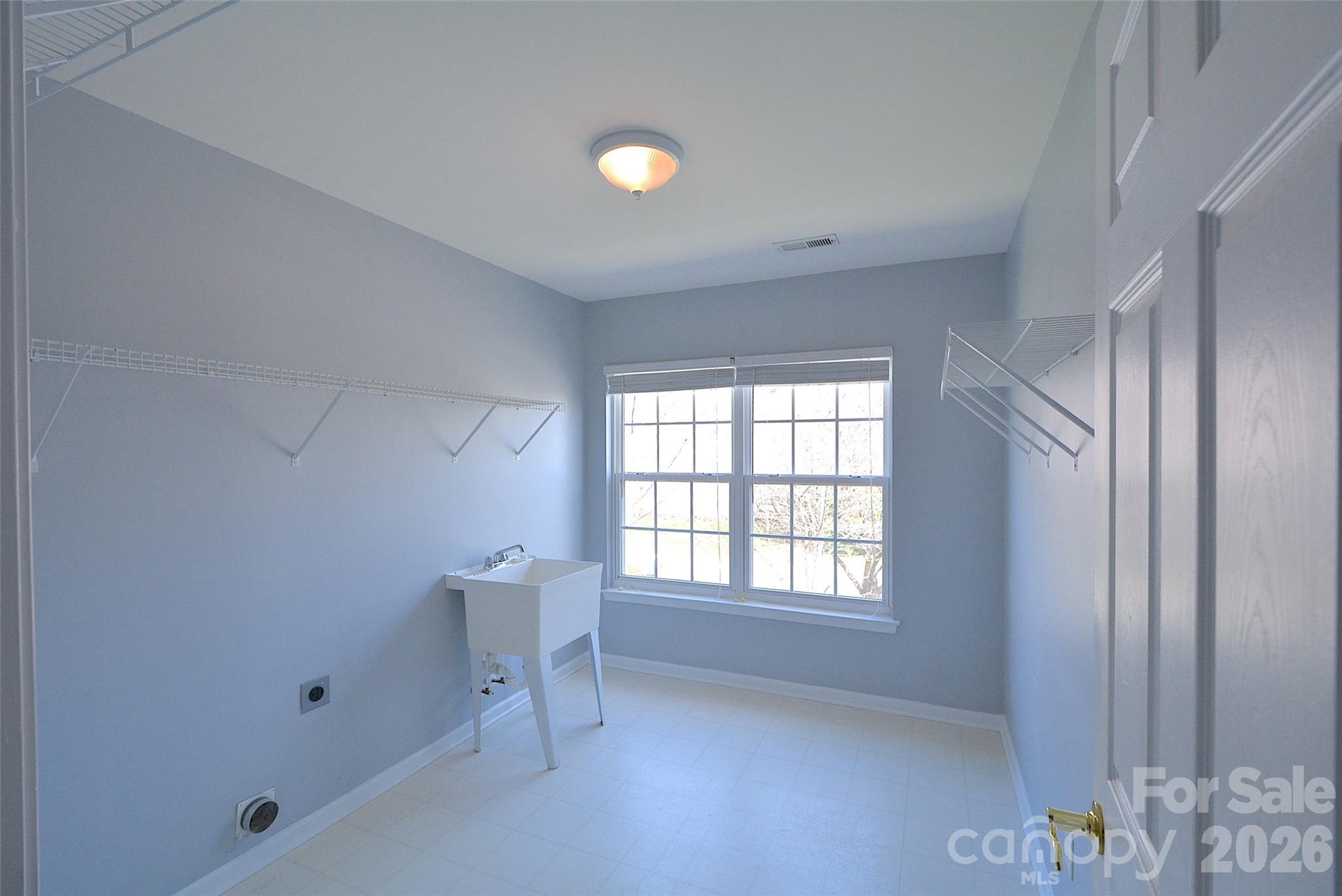 9815 Steed Court — Charlotte
