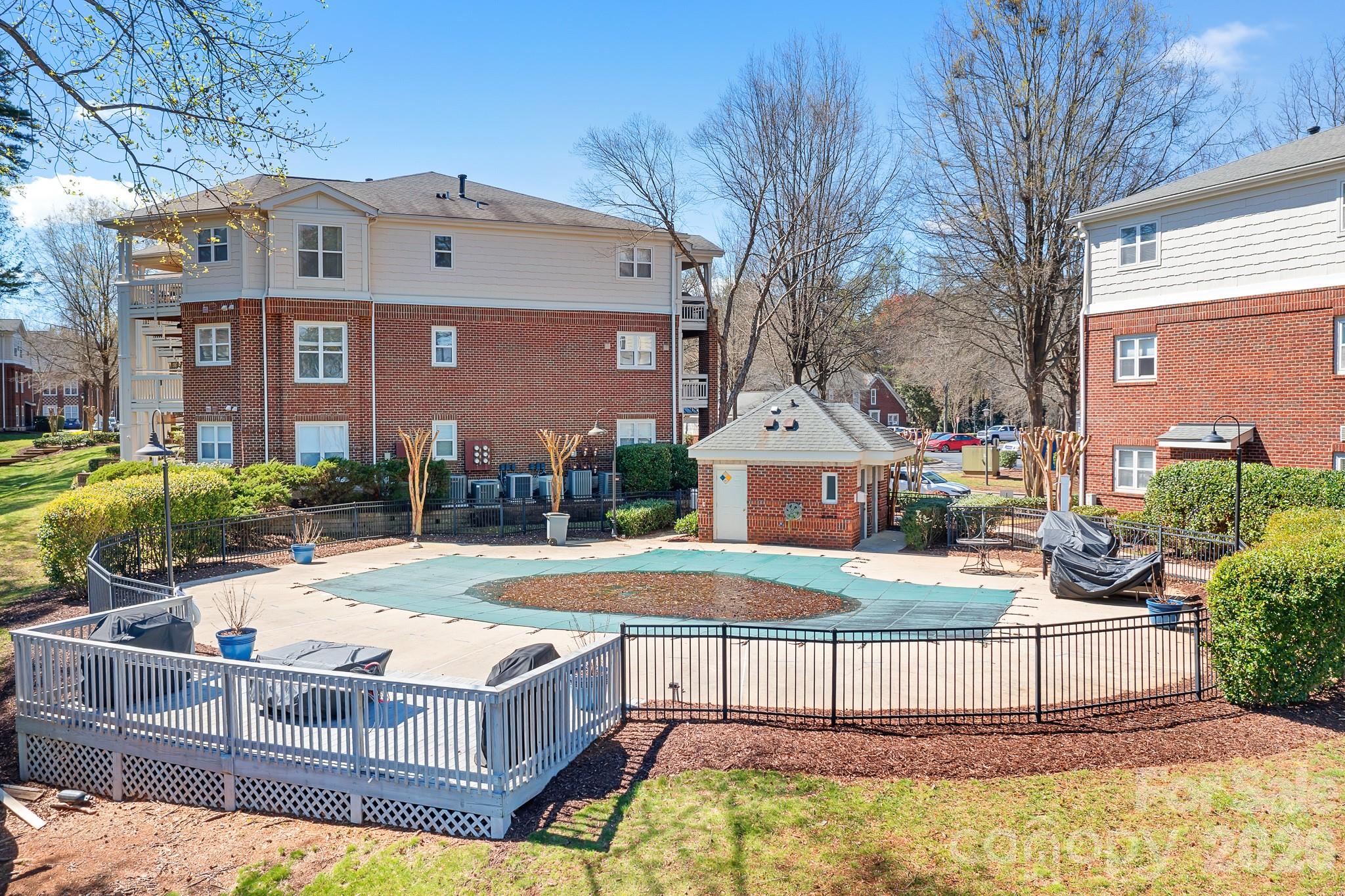 714 Northeast Drive #52 — Davidson