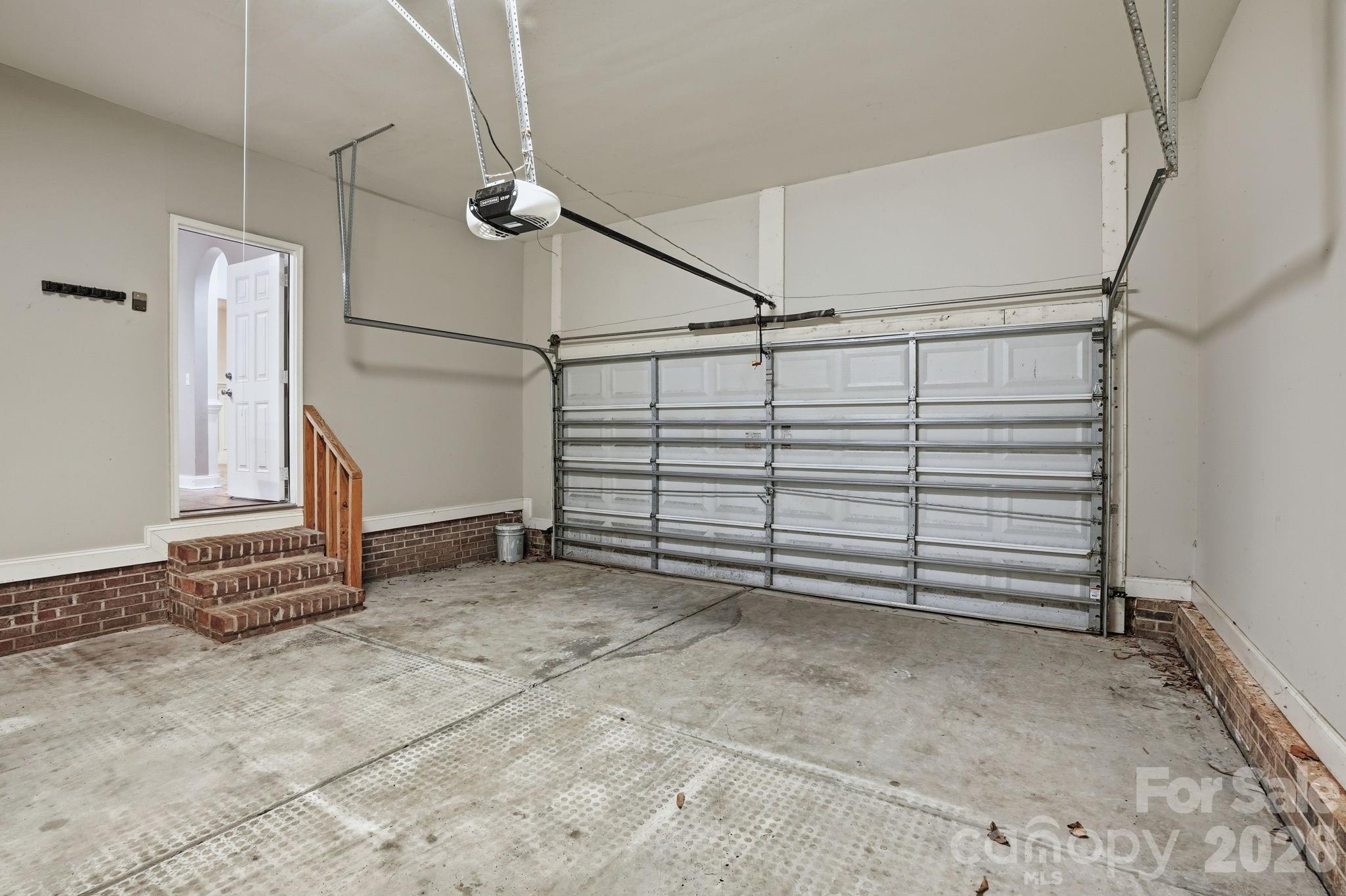 13062 Windy Lea Lane — Huntersville