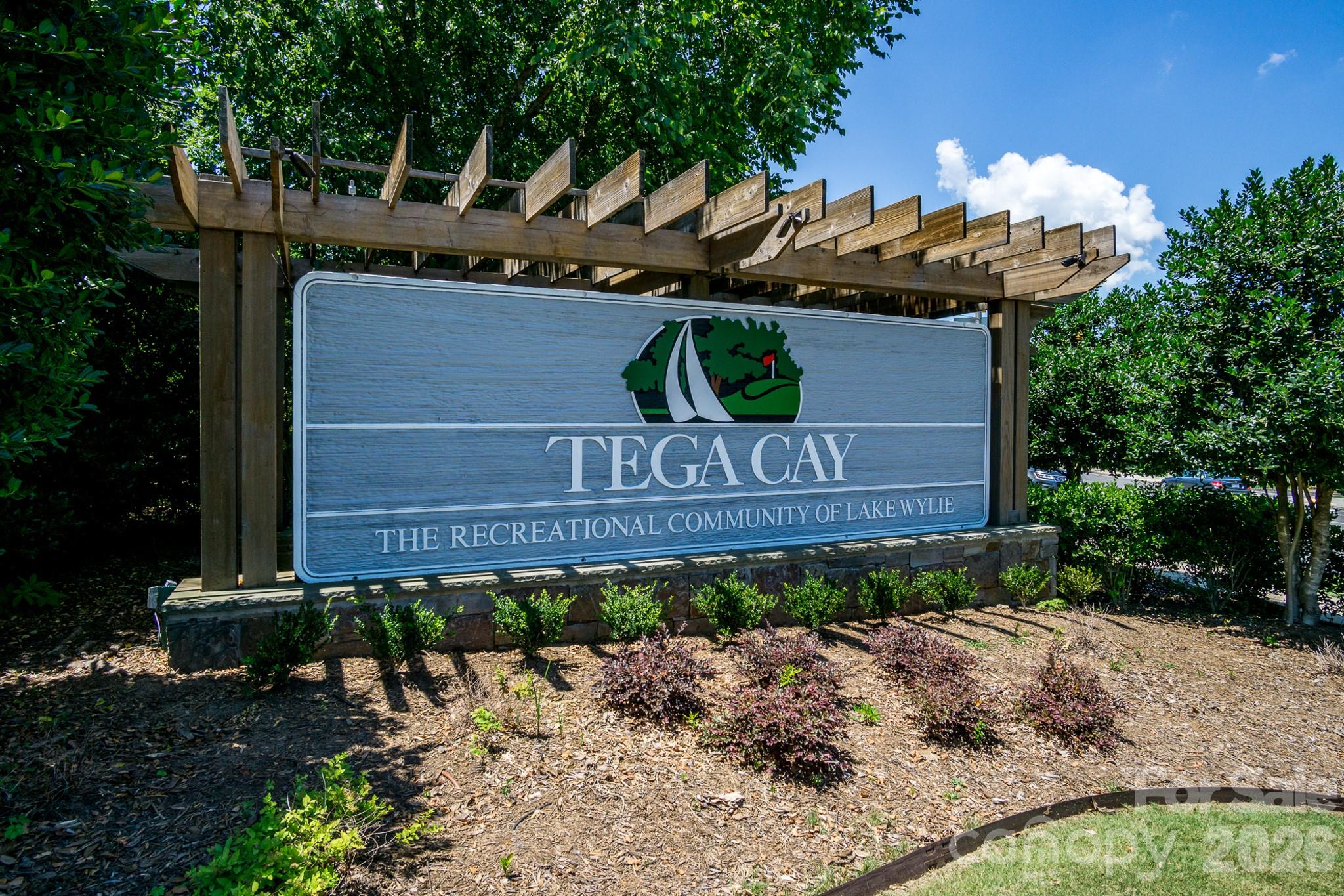 114 Inlet Point Drive — Tega Cay