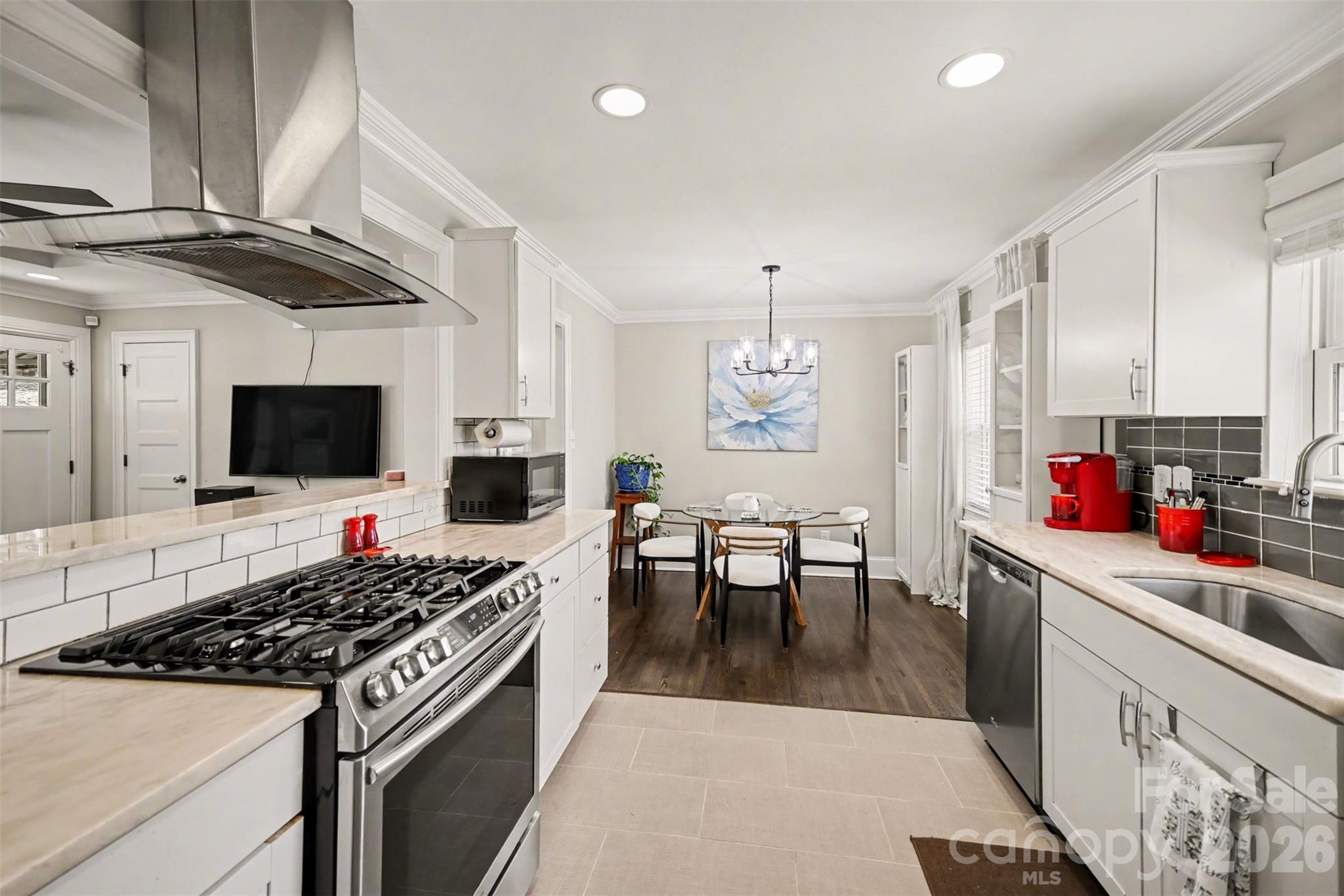 3945 Winfield Drive — Charlotte